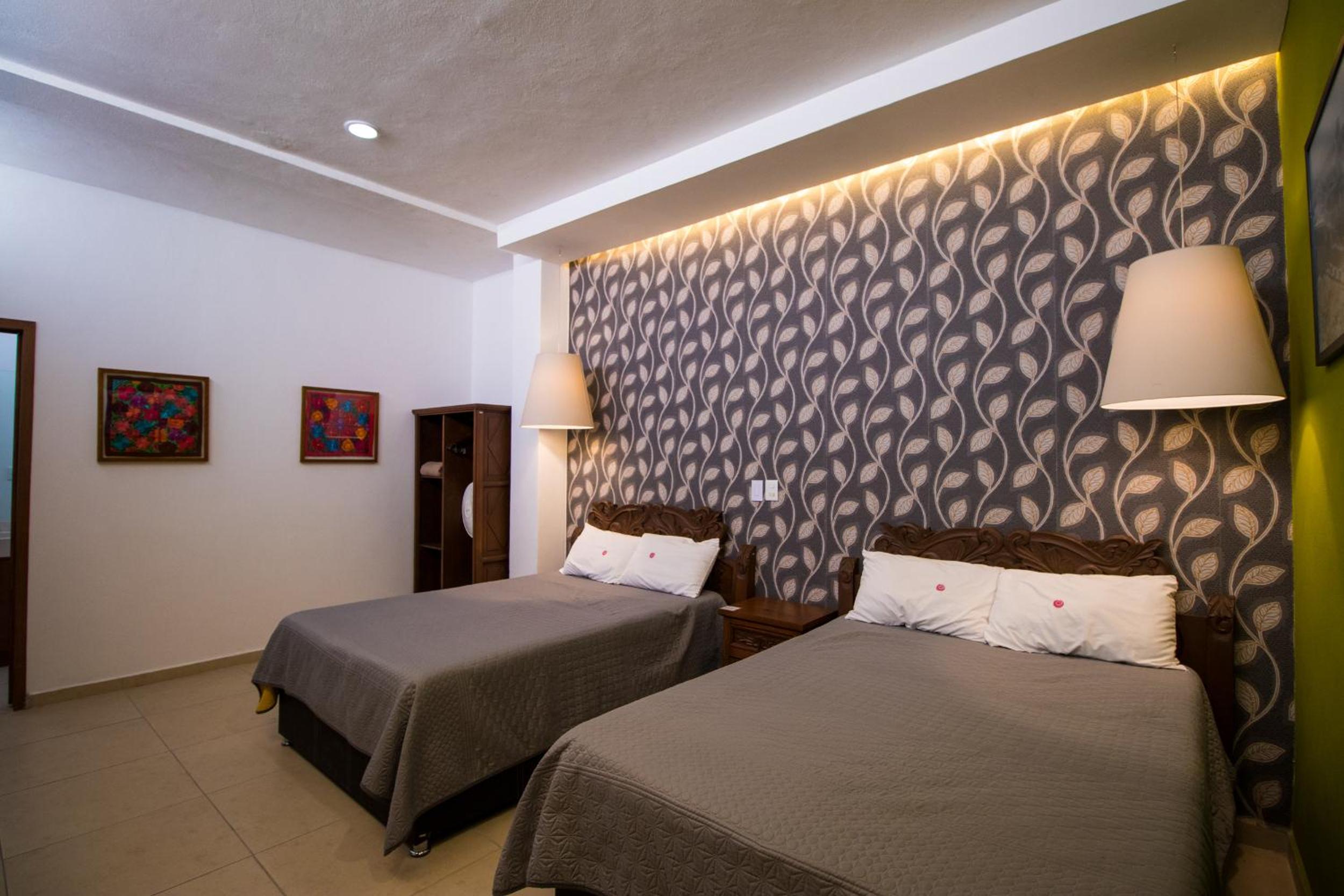 Deluxe Room - Photo 2