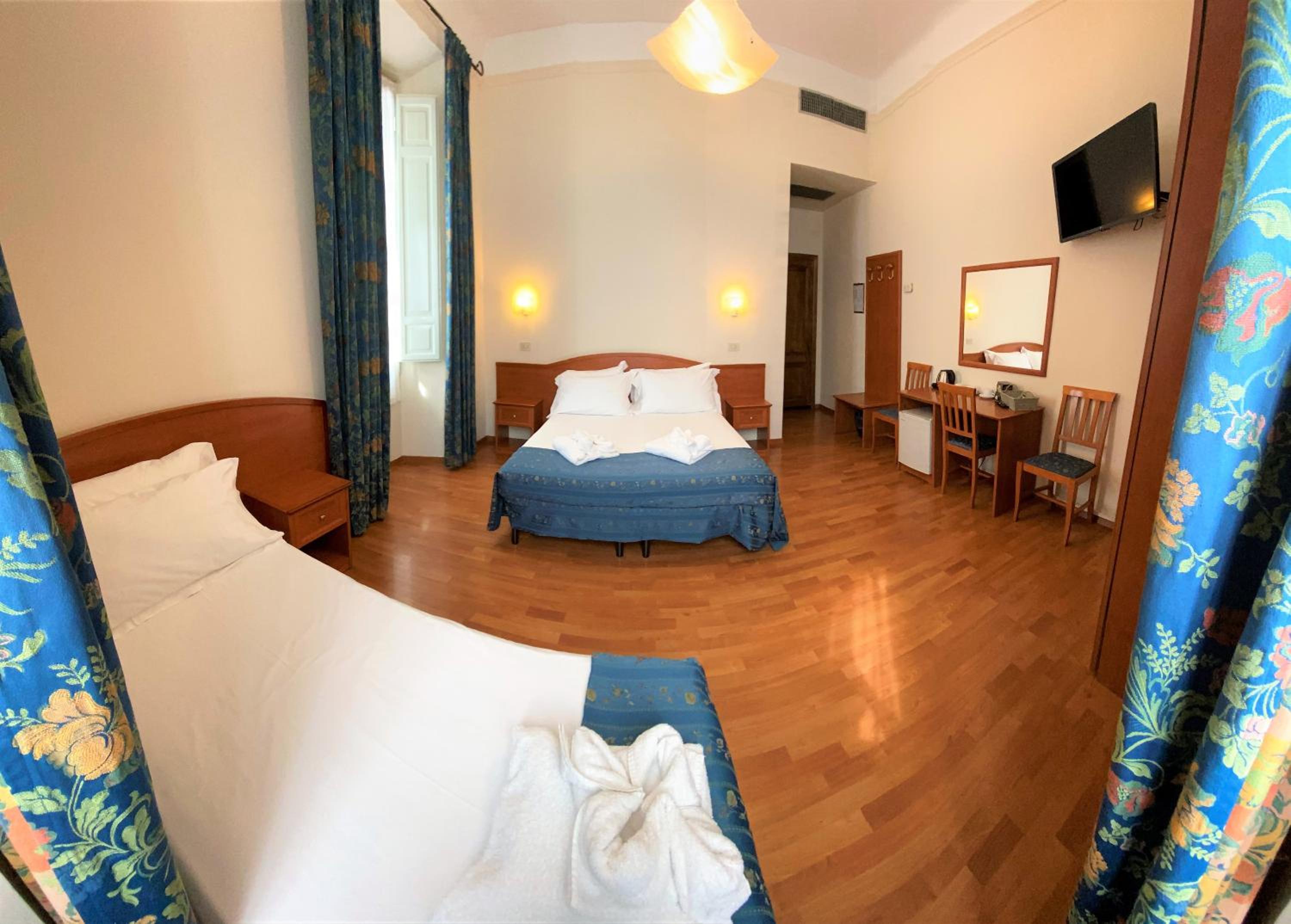 Comfort Triple Room photo 1