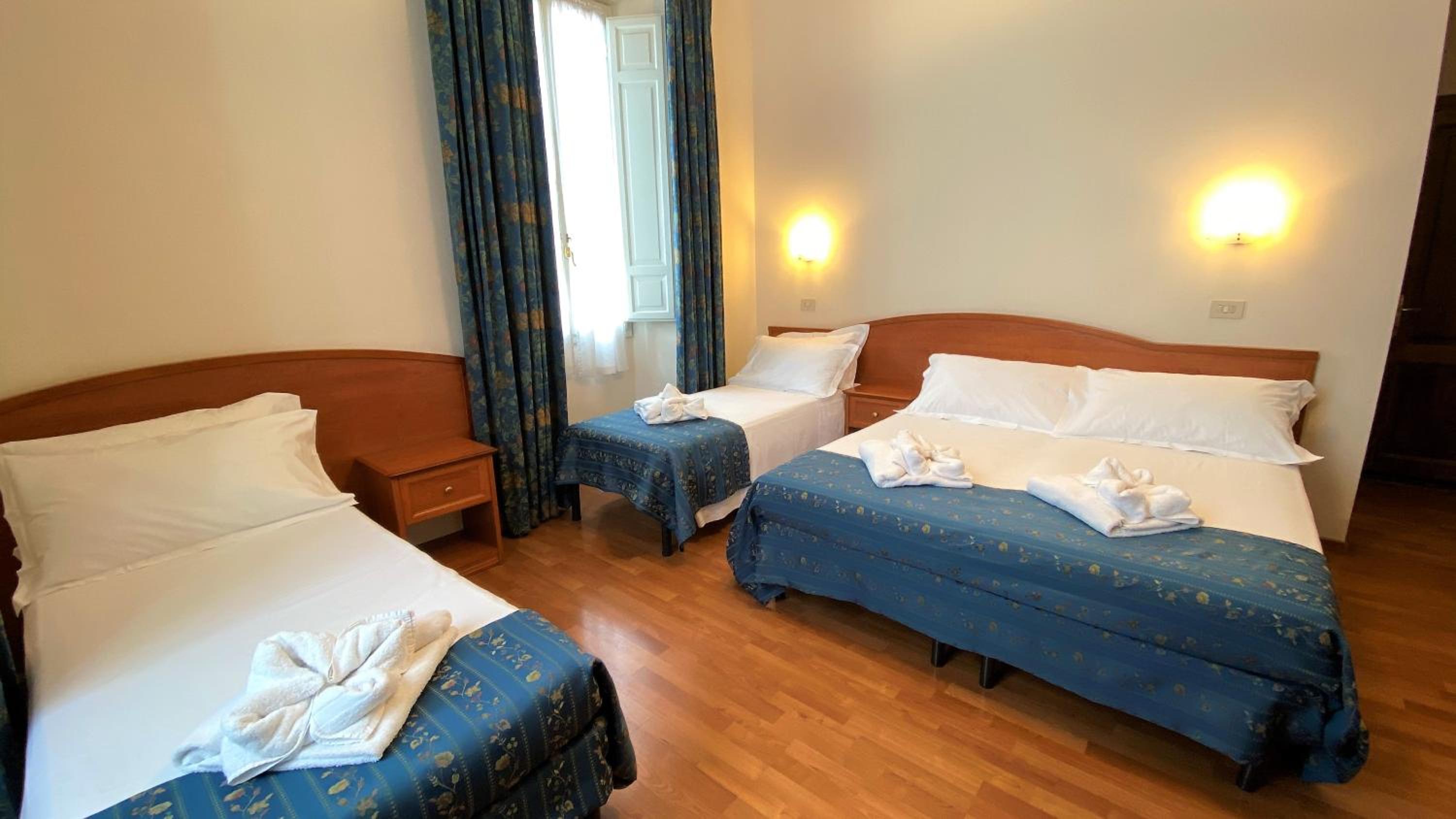 Standard Quadruple Room photo 3