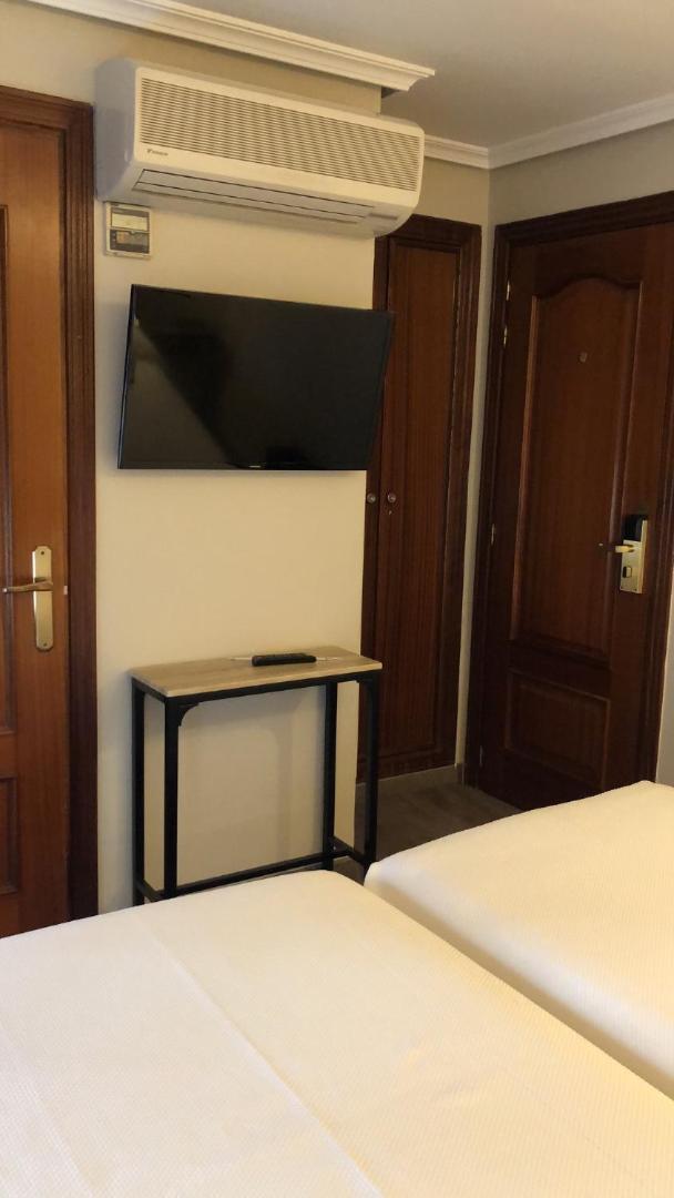 Double or Twin Room photo 2