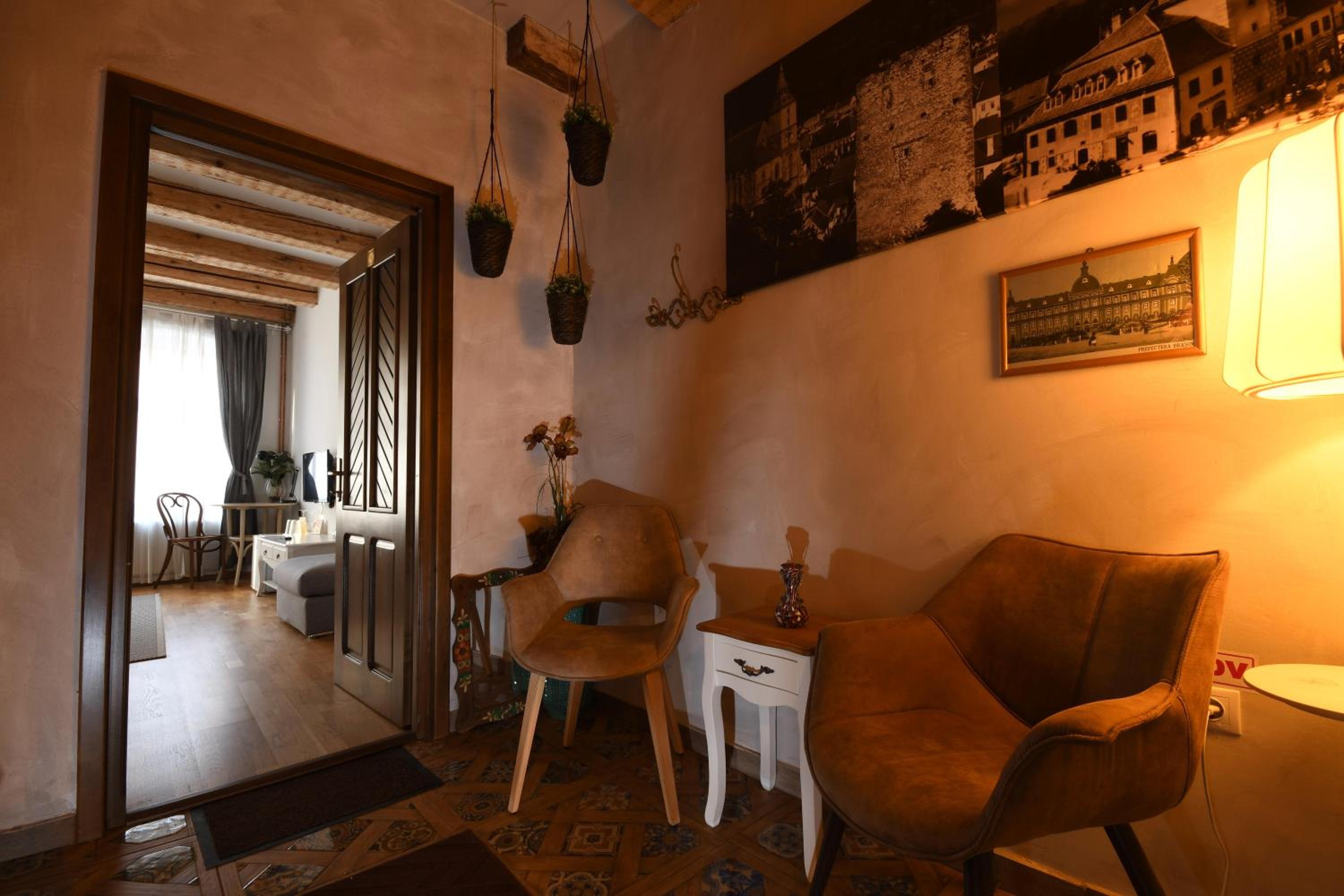 Deluxe Double Room - Photo 1