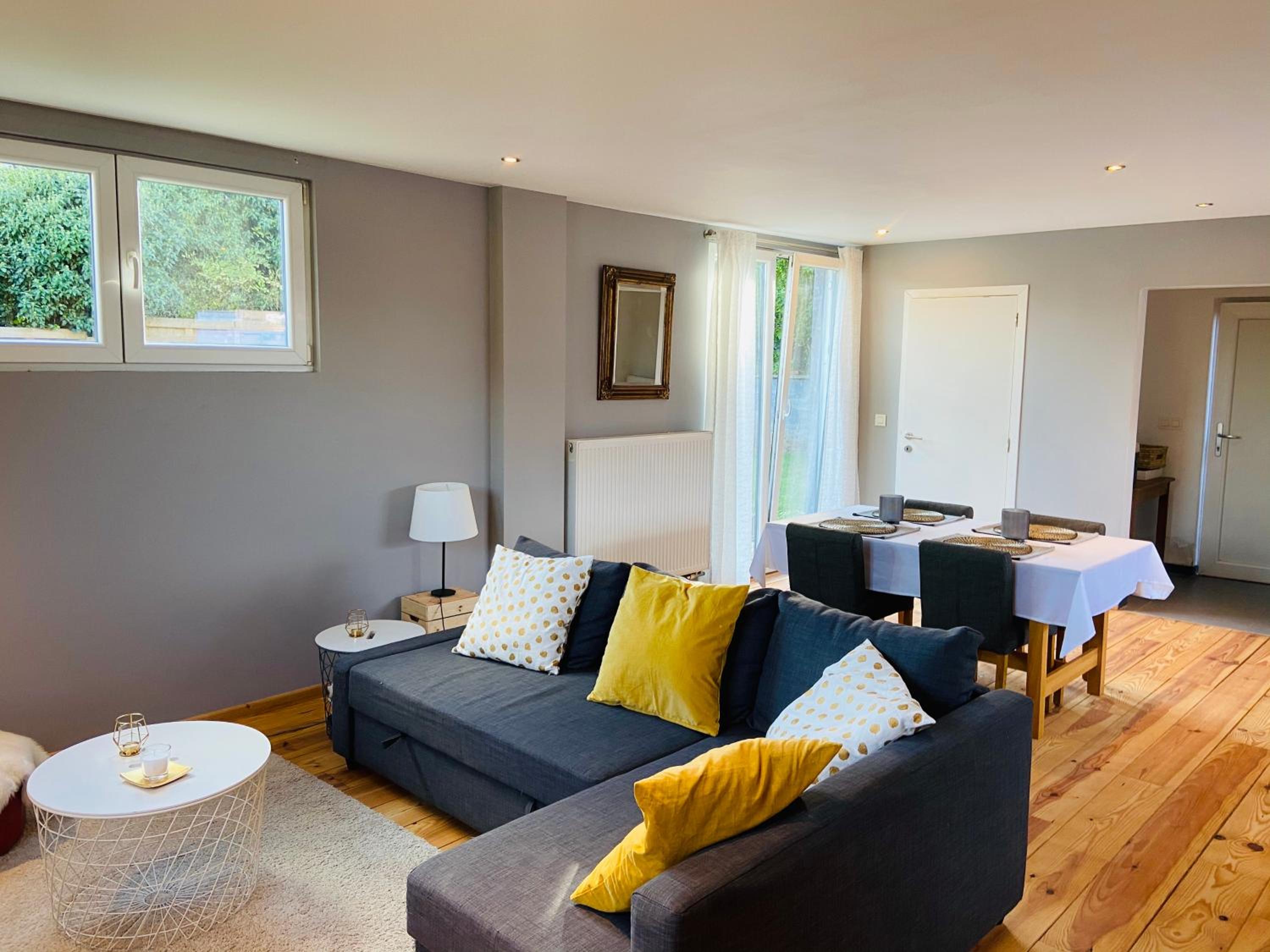 Two-Bedroom House photo 2