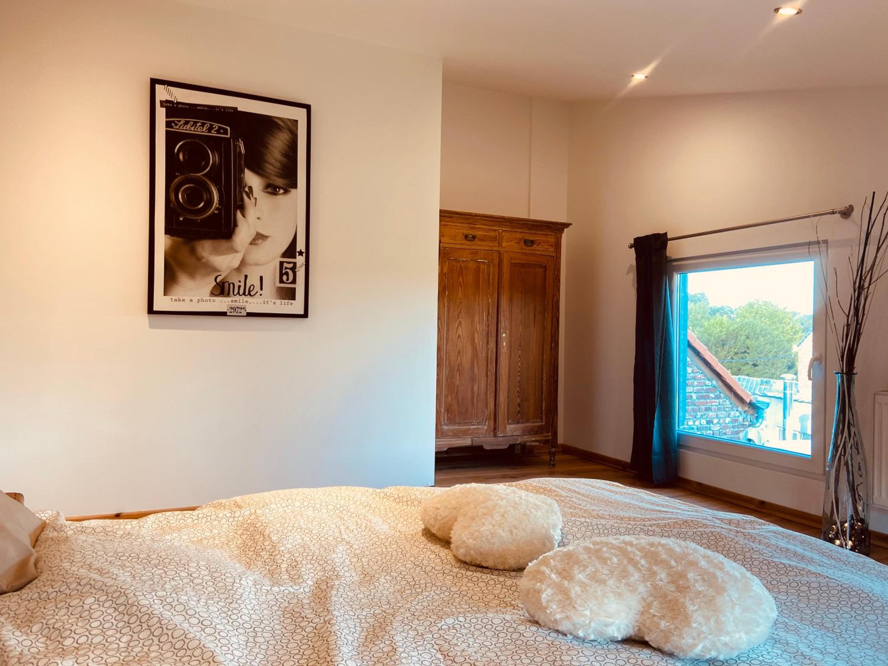 Two-Bedroom House photo 3
