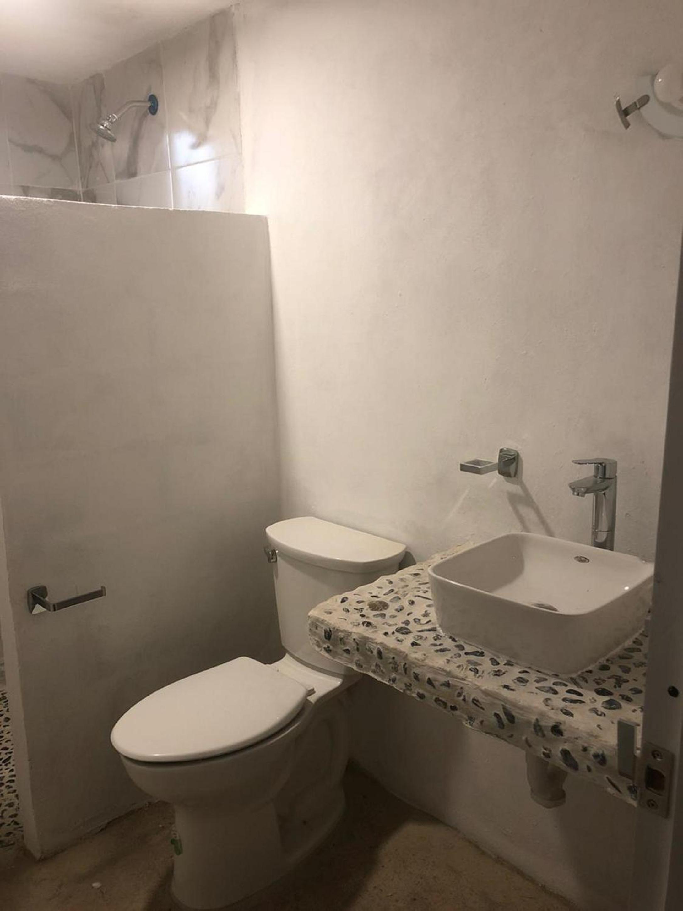 Double Room with Two Double Beds - Photo 4
