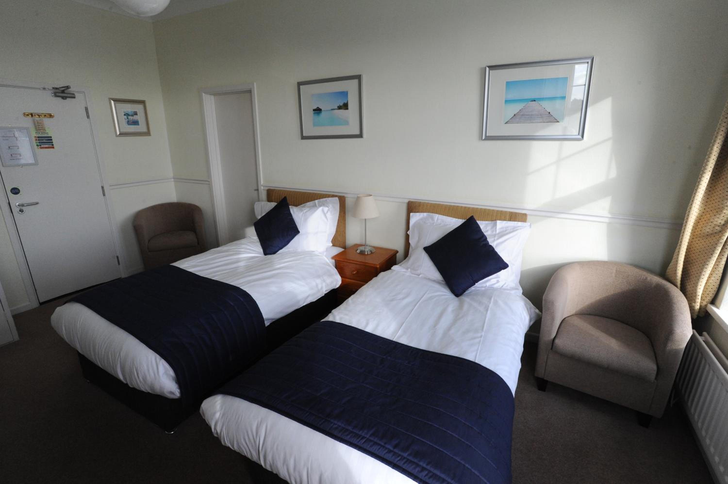Superior Twin Room with Sea View photo 2