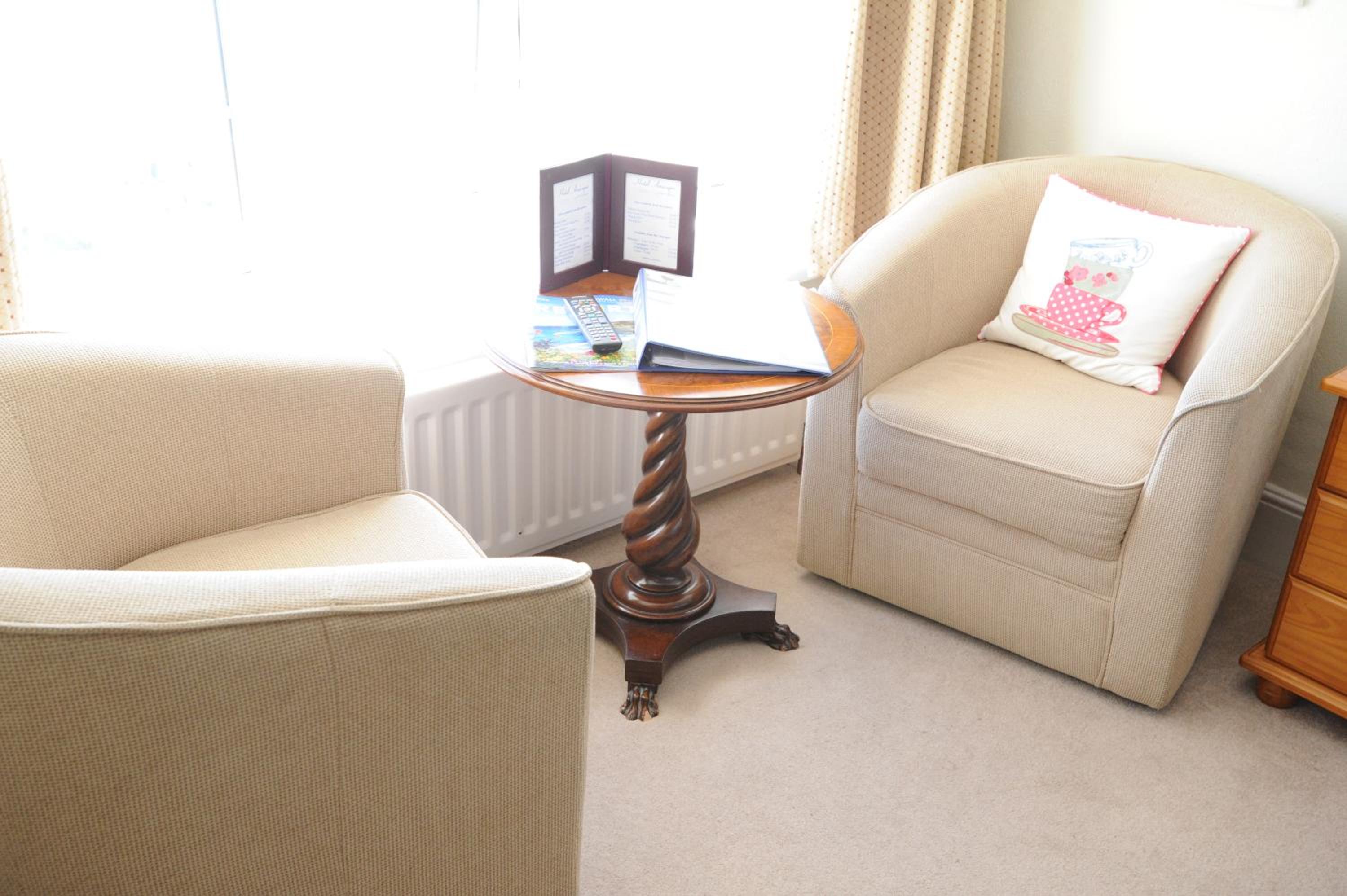 Deluxe Double Room with Sea View - Photo 25