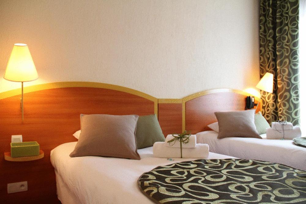 Twin Room - Photo 5