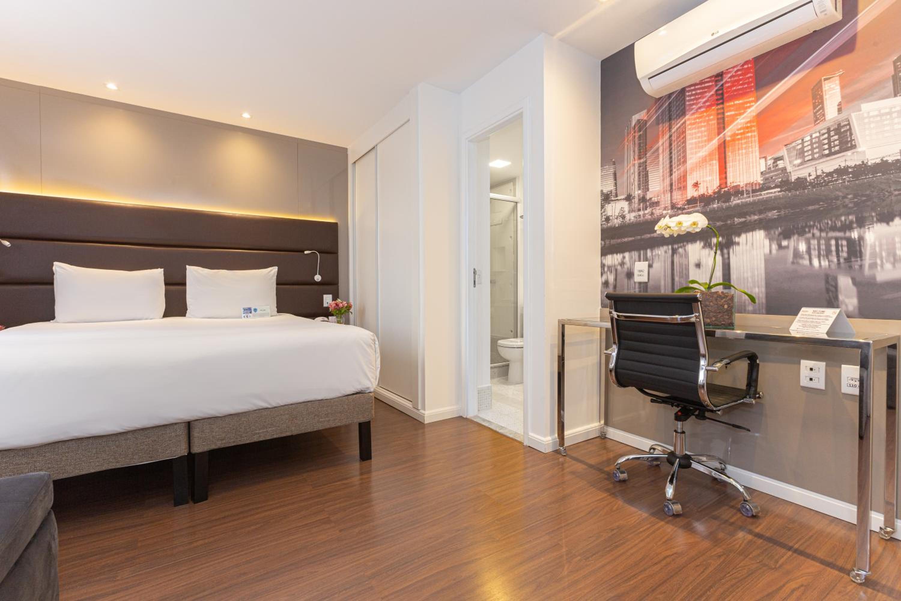 Standard Double Room - Photo 4