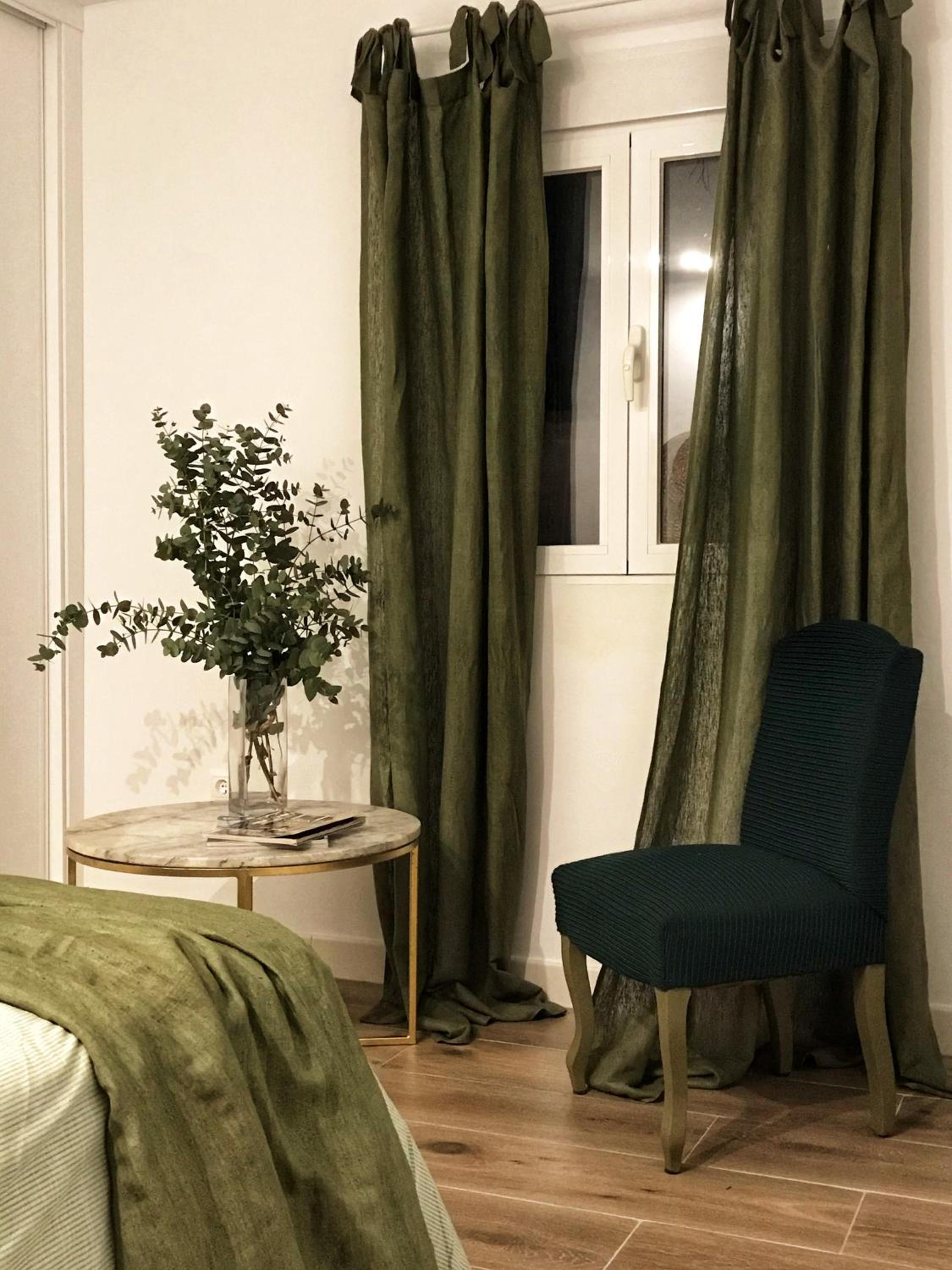 Two-Bedroom Apartment - Photo 18