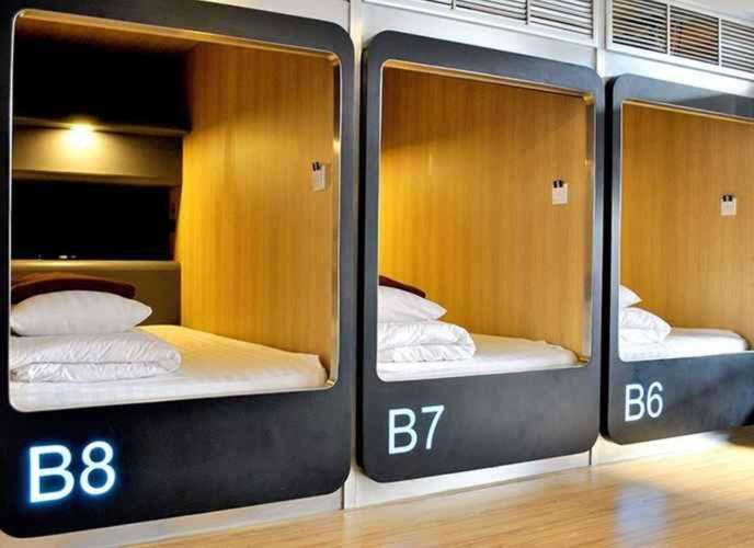 Private Capsule Female with Television and free Wi-Fi photo 2