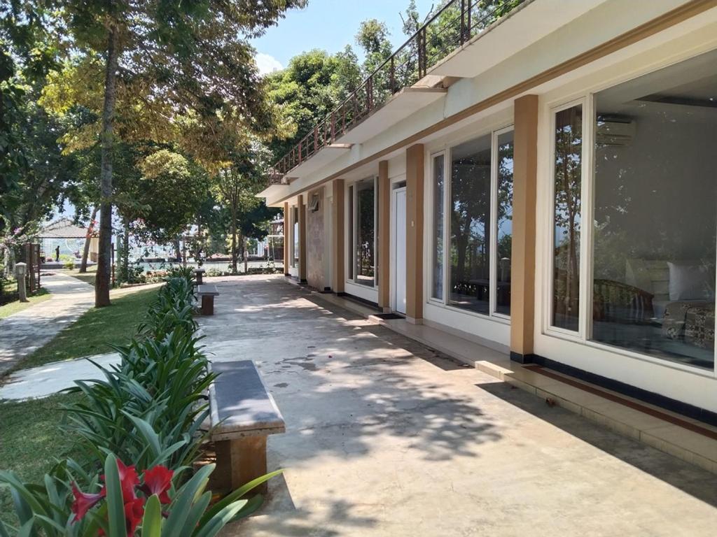 Triple Room with Garden View - Photo 3