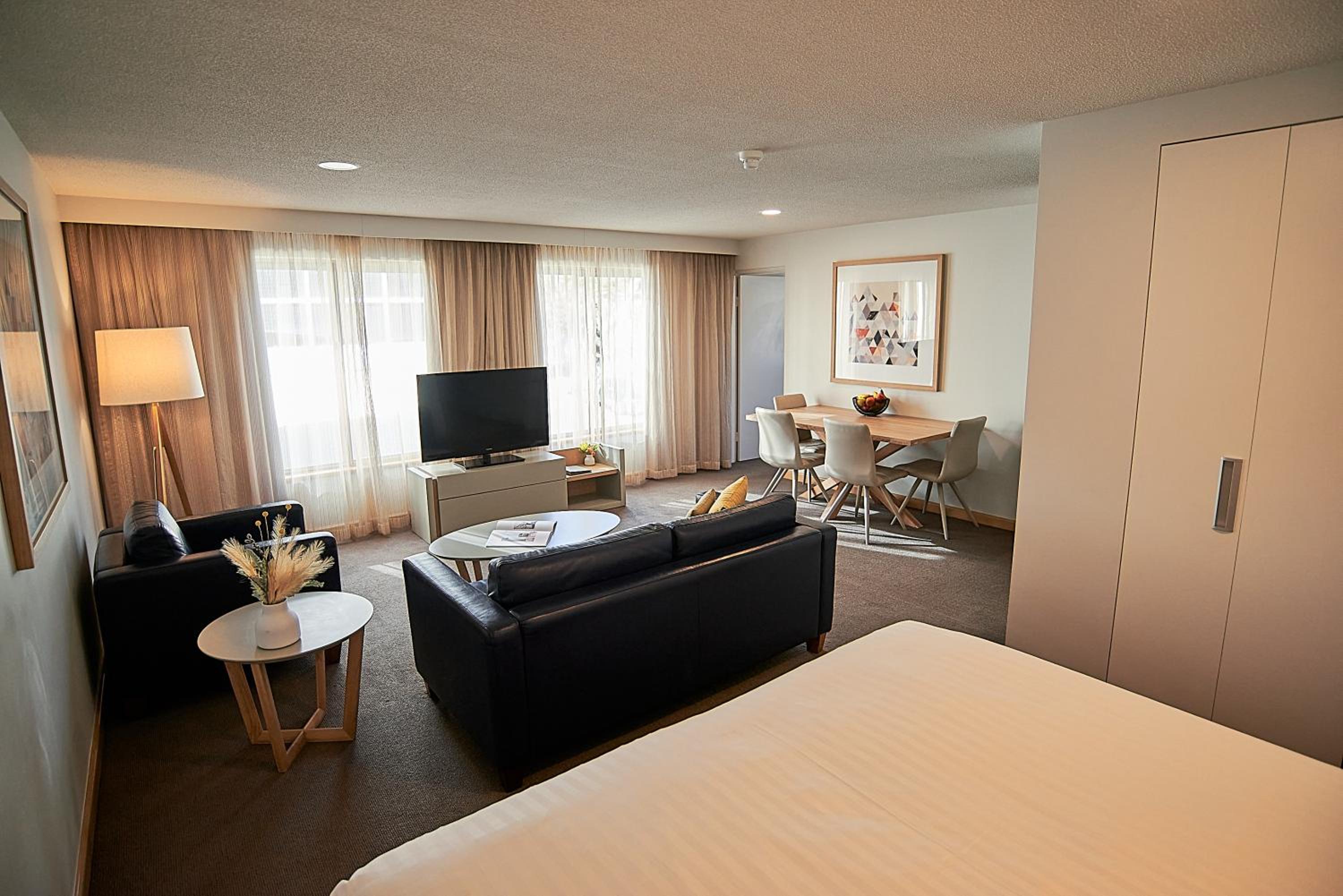 Standard Four Suite - Photo 7