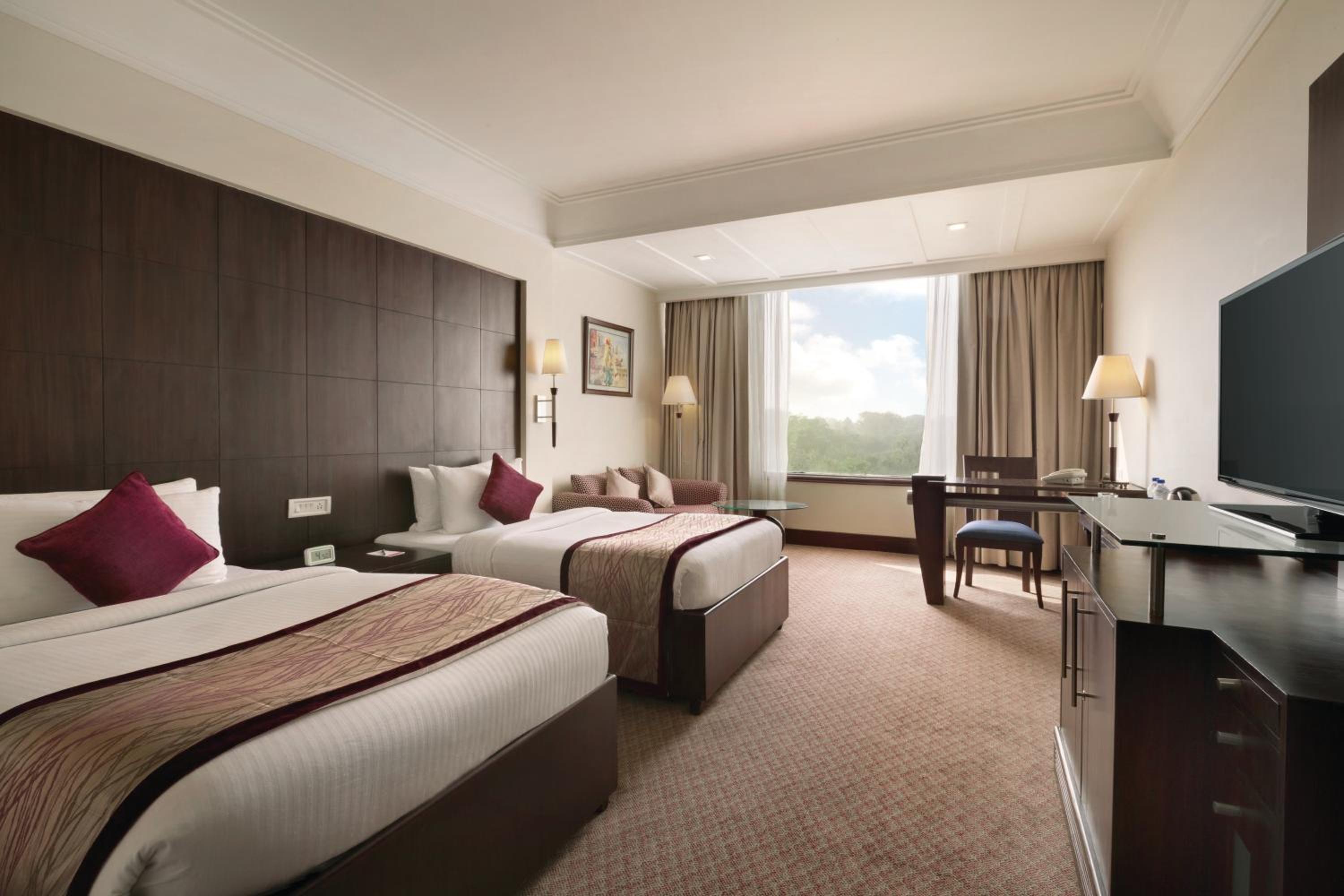 Superior Twin Room - Non-Smoking