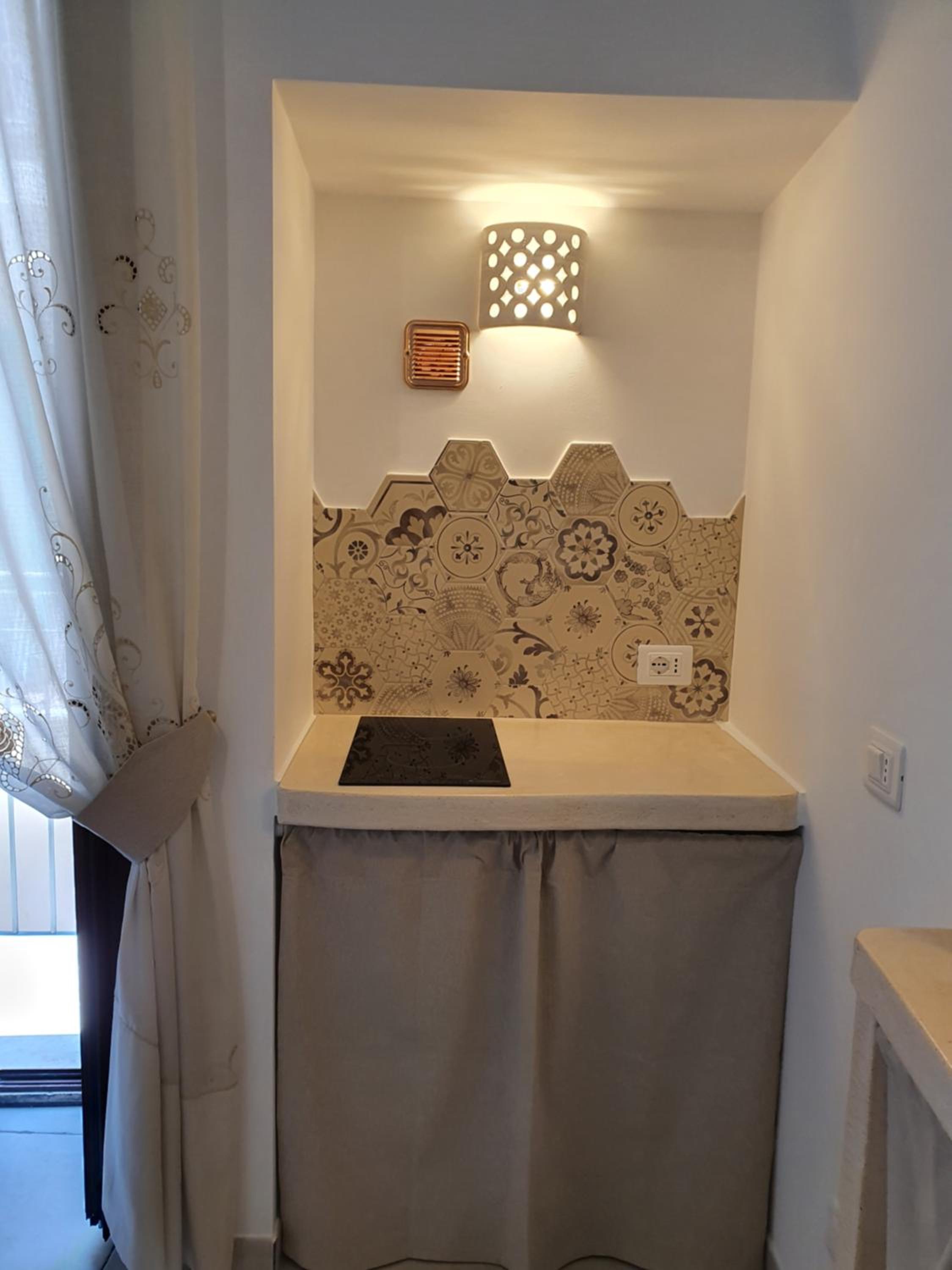 Two-Bedroom House - Photo 8