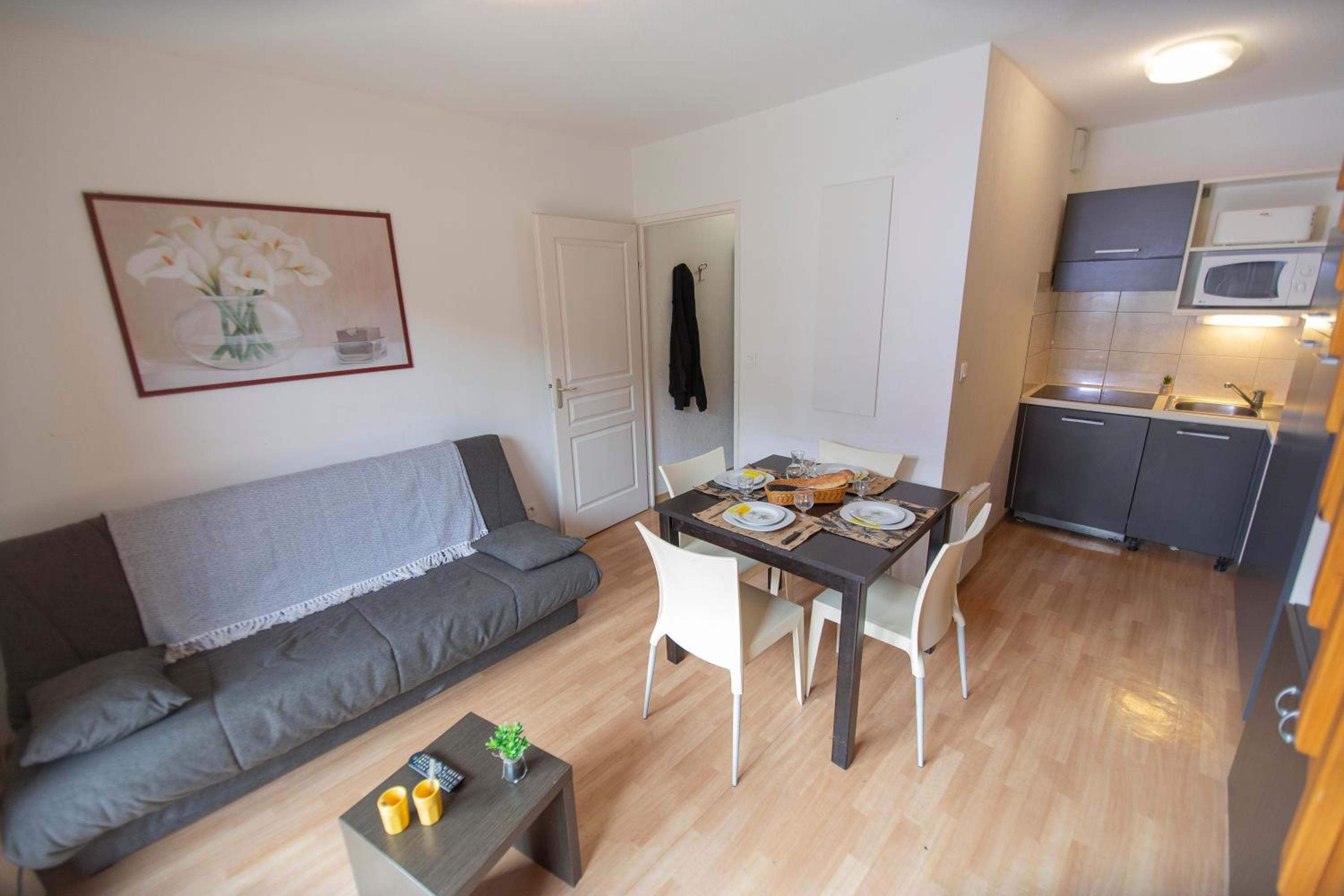 Duplex Apartment (6 Adults) with Ski Slopes View