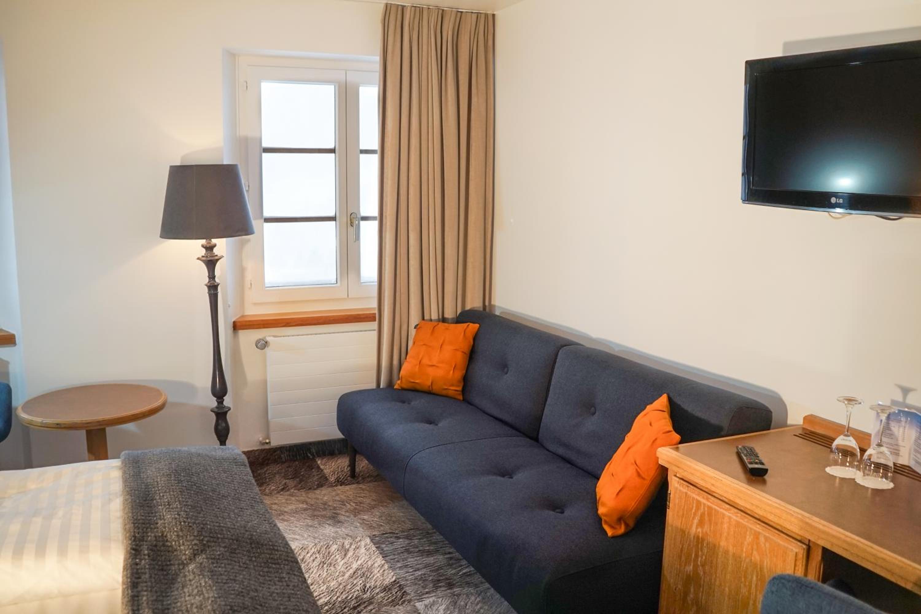 Family Room photo 2