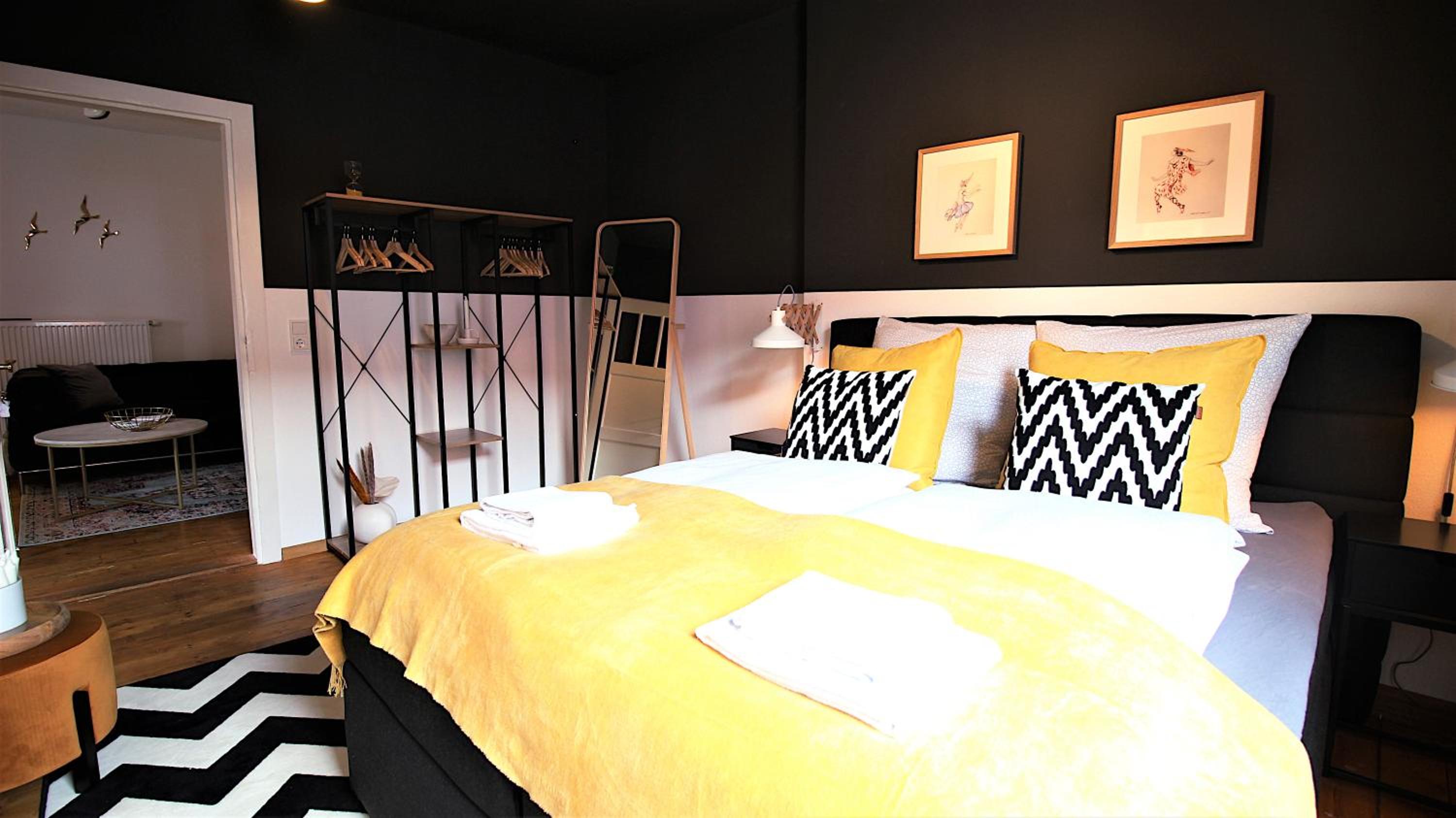 Deluxe Double Room with Shared Bathroom and Kitchen photo 2