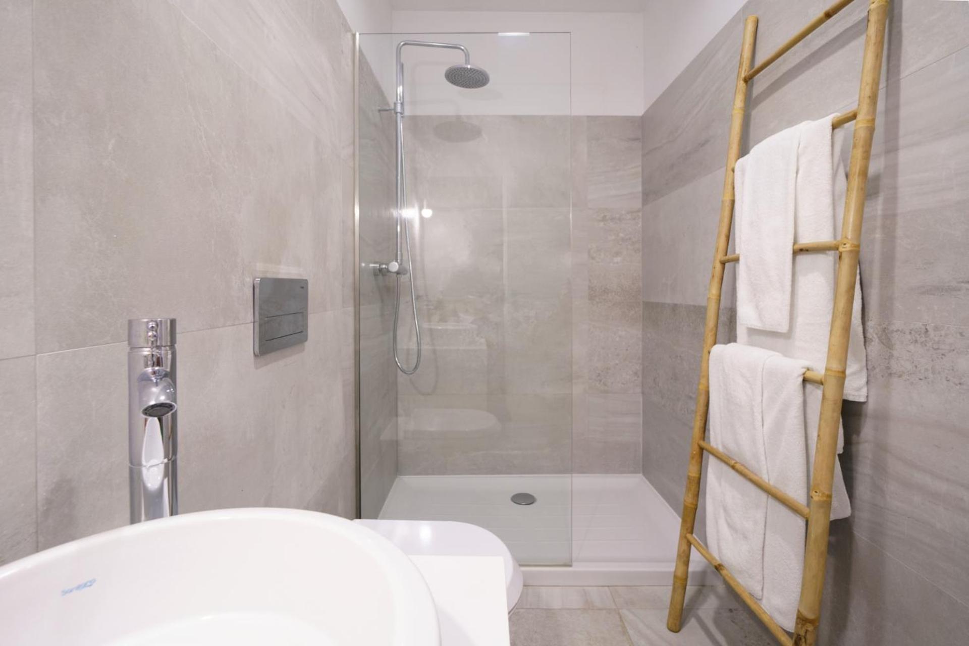 One-Bedroom Apartment - Photo 11