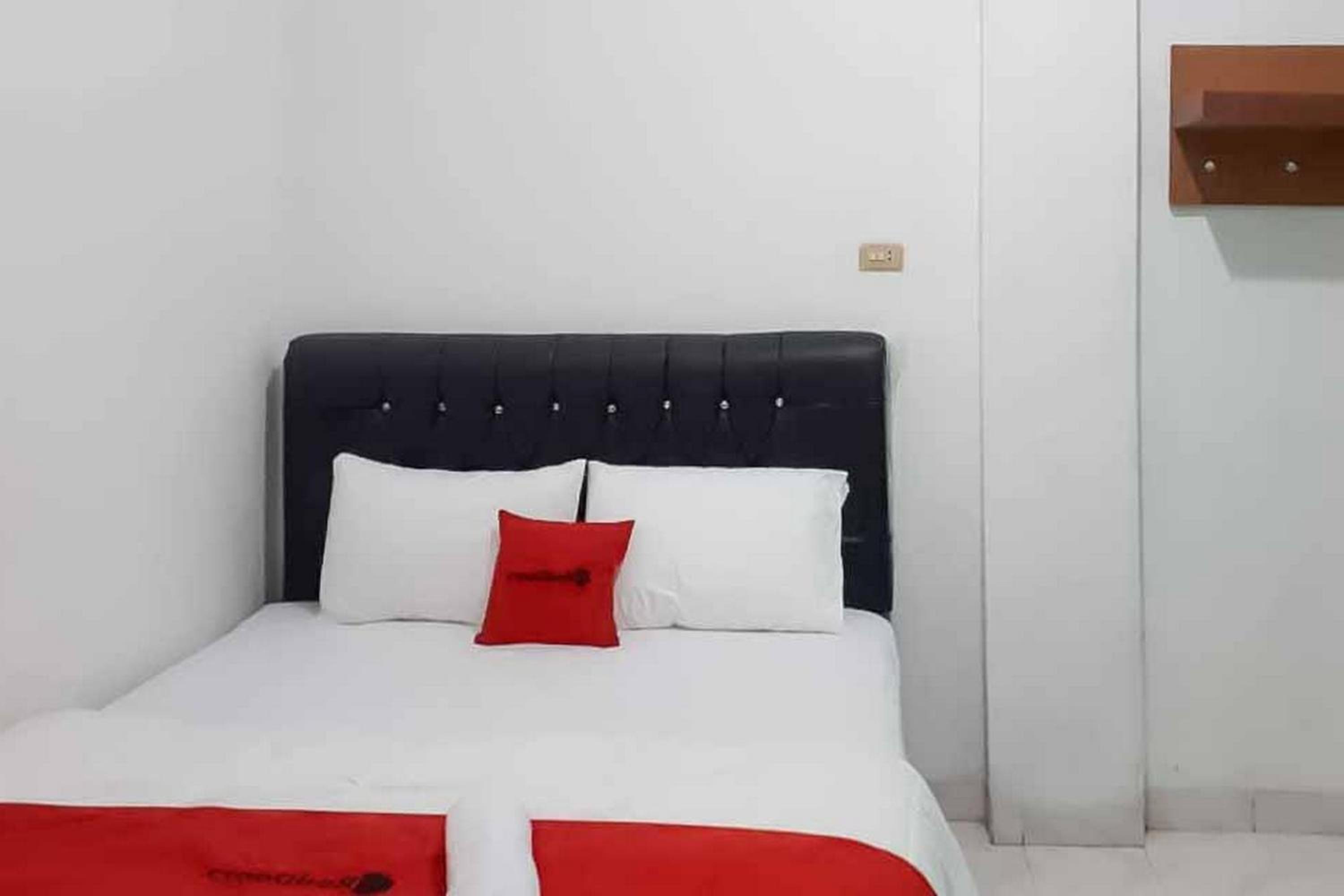Double Room - Photo 3