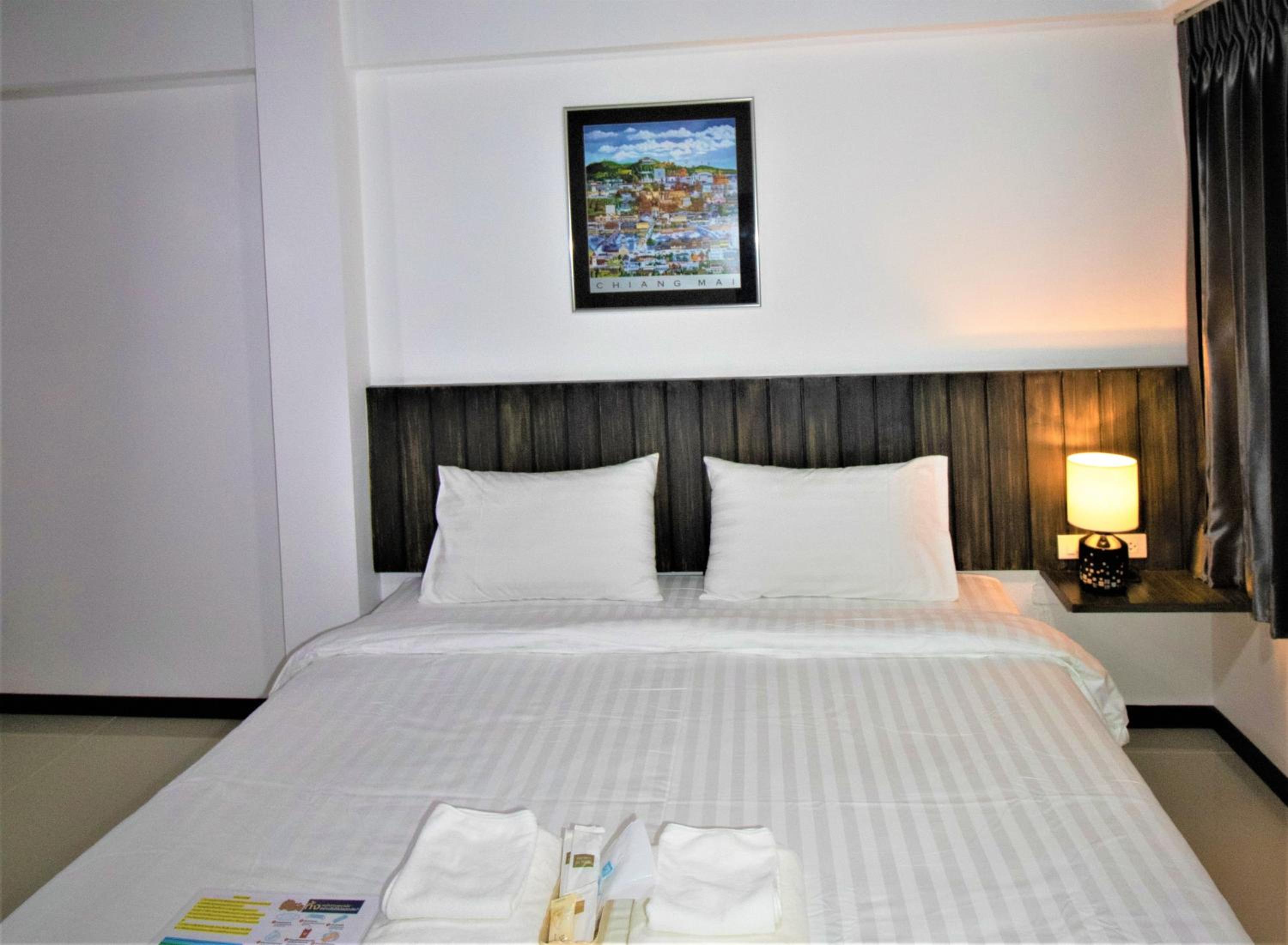 Standard Double Room - Photo 24