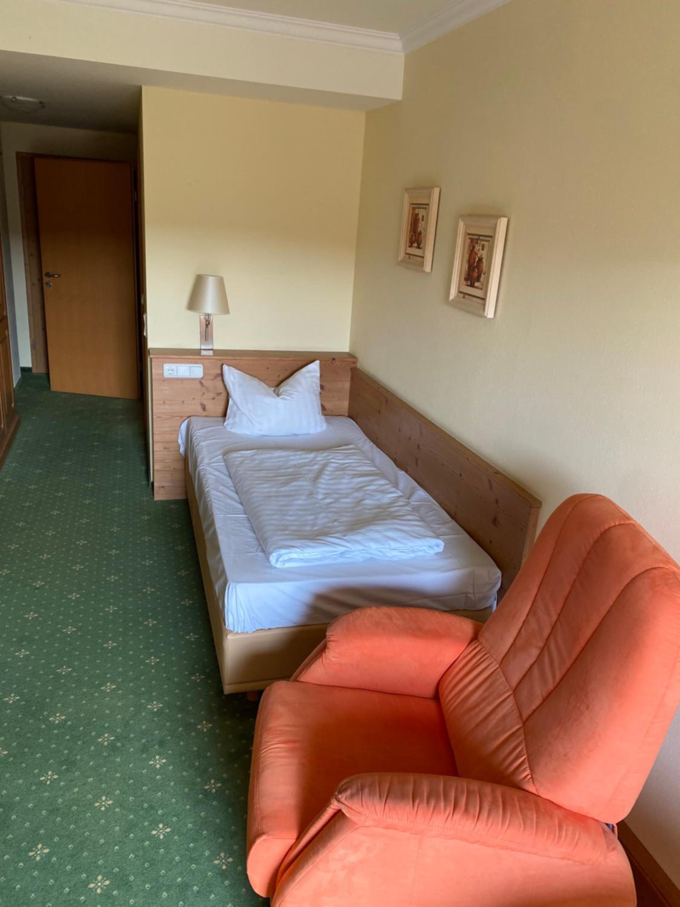 Single Room photo 1