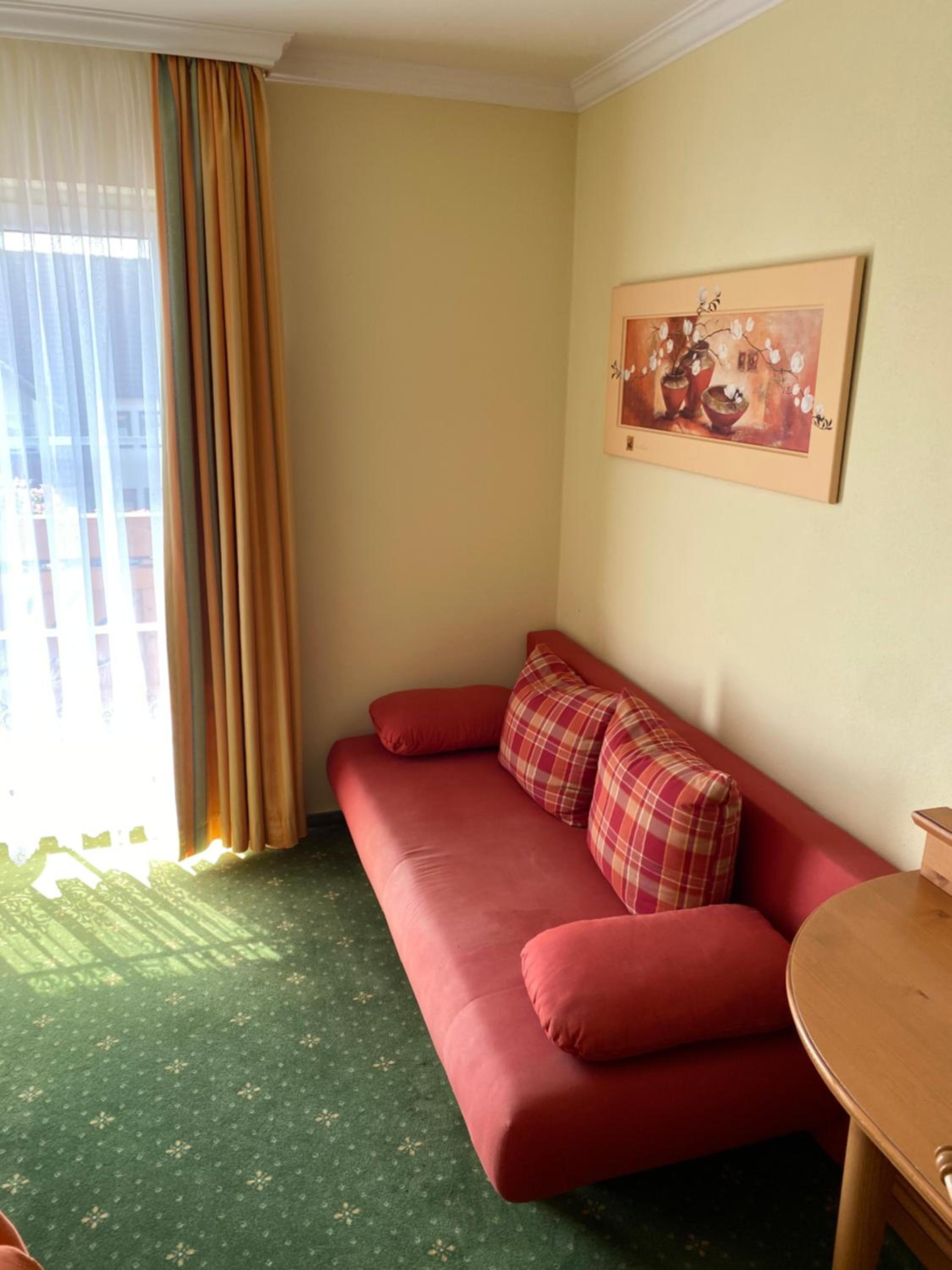 Single Room photo 2
