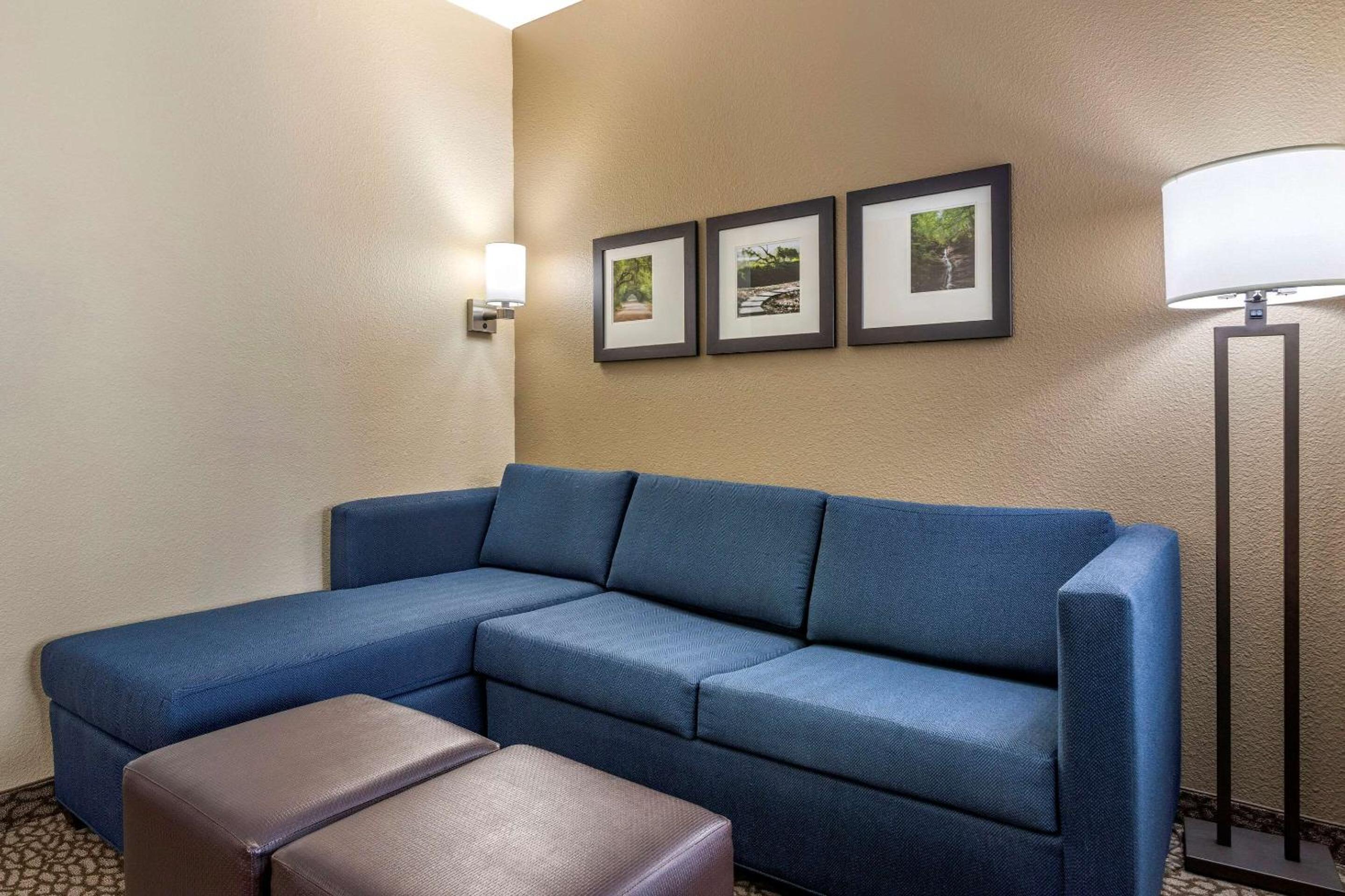 King Suite with Sofa Bed - Photo 2