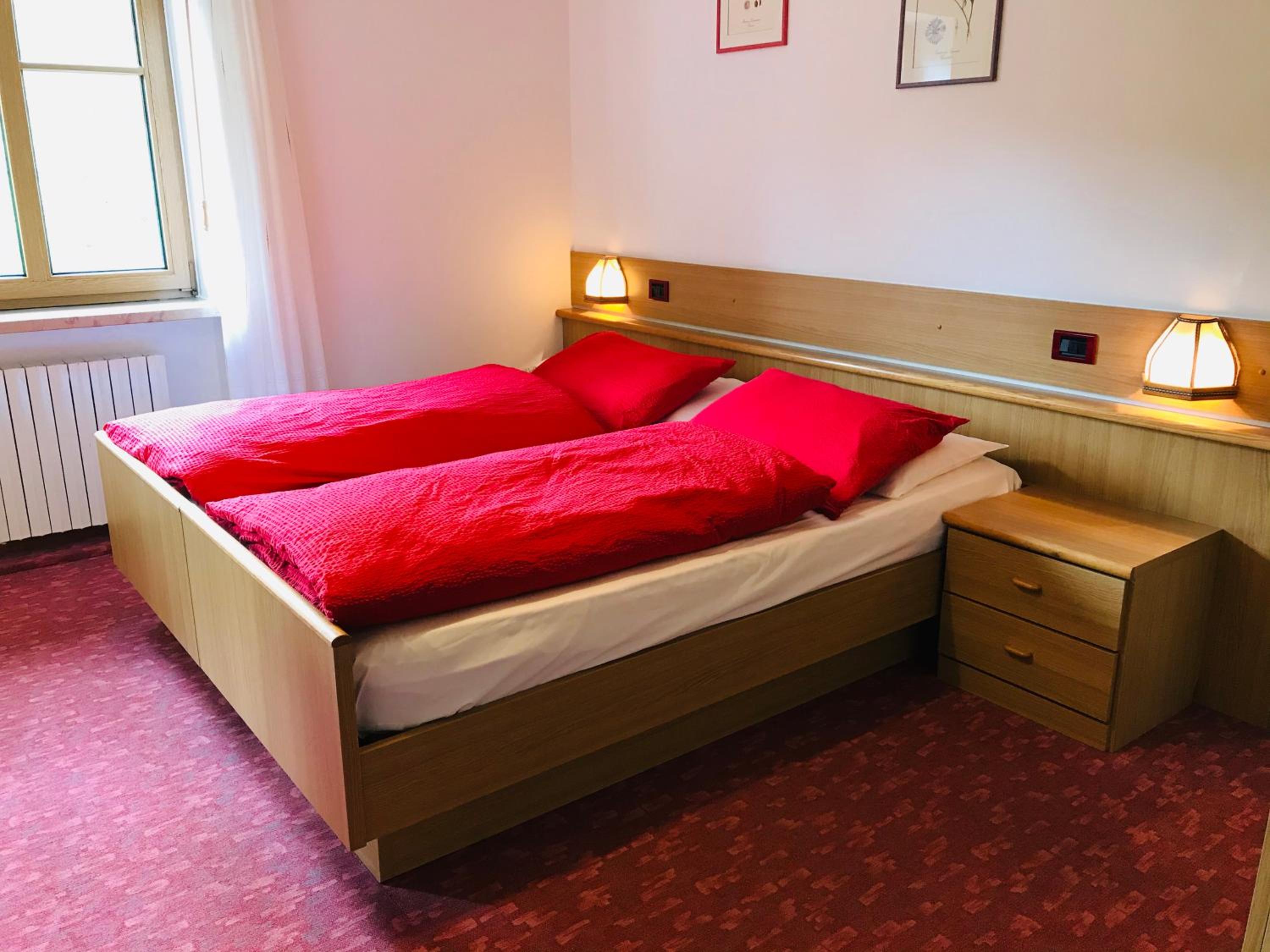 Triple Room with Private Bathroom photo 3
