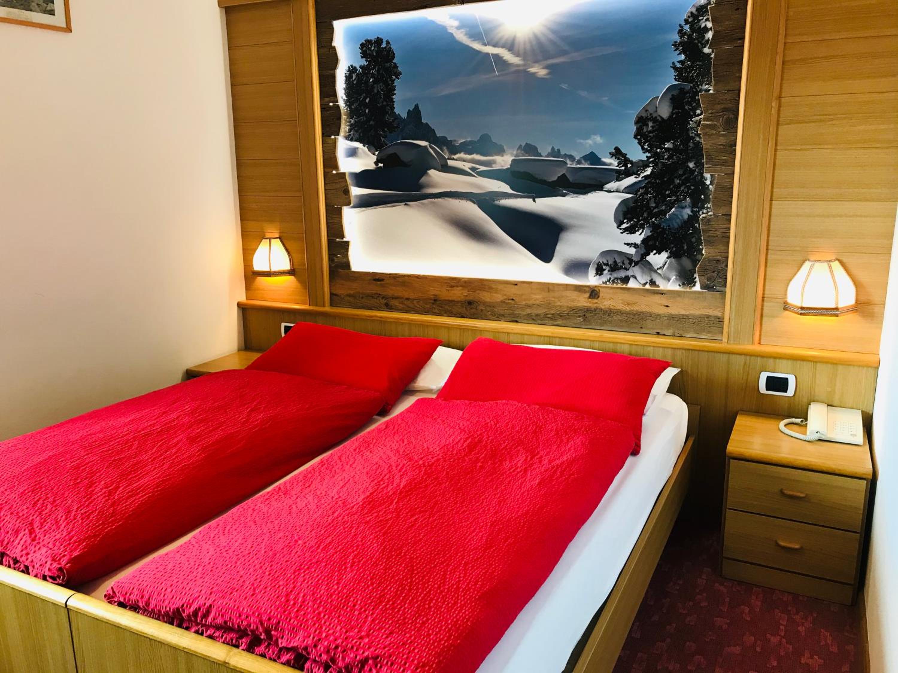 Double Room - Photo 8