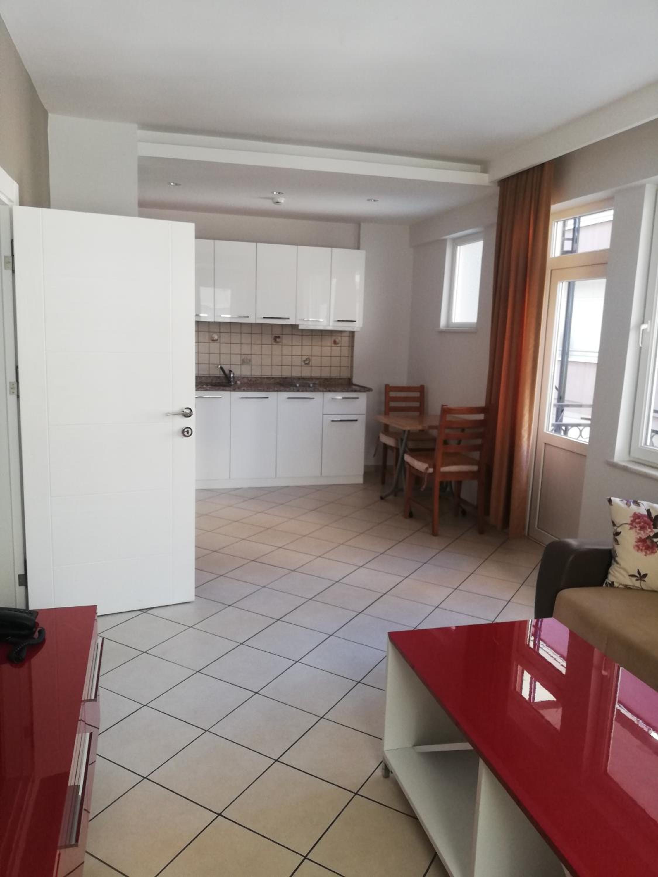Apartment - Photo 8