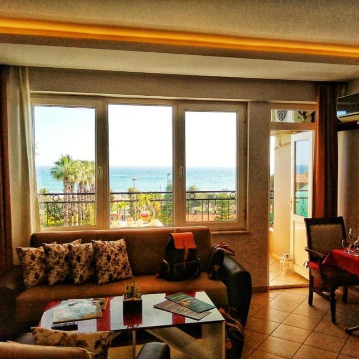 Apartment with Sea View - Photo 2