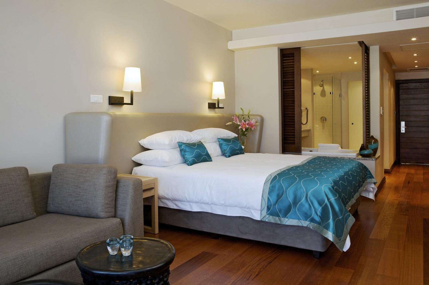 First Floor Sea View Room