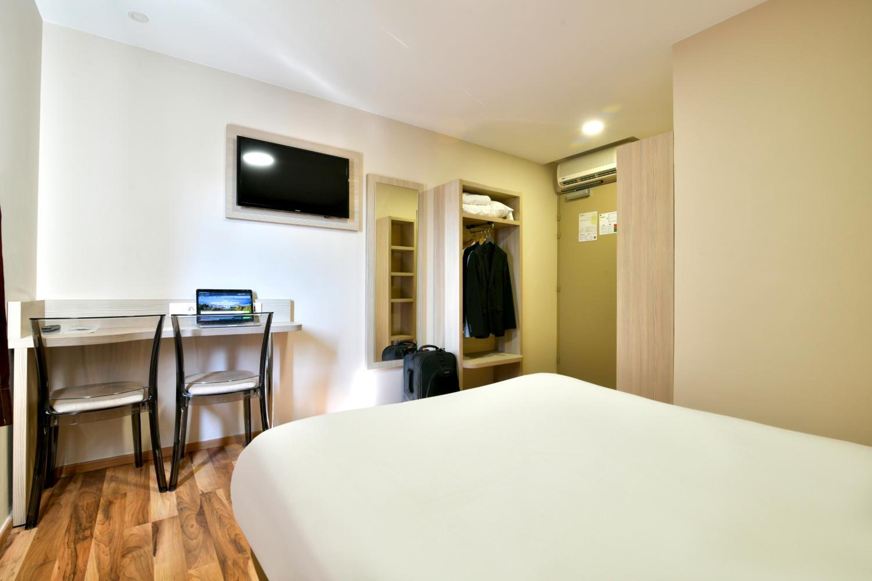 B&amp;B HOTEL Bollène, Foto 5