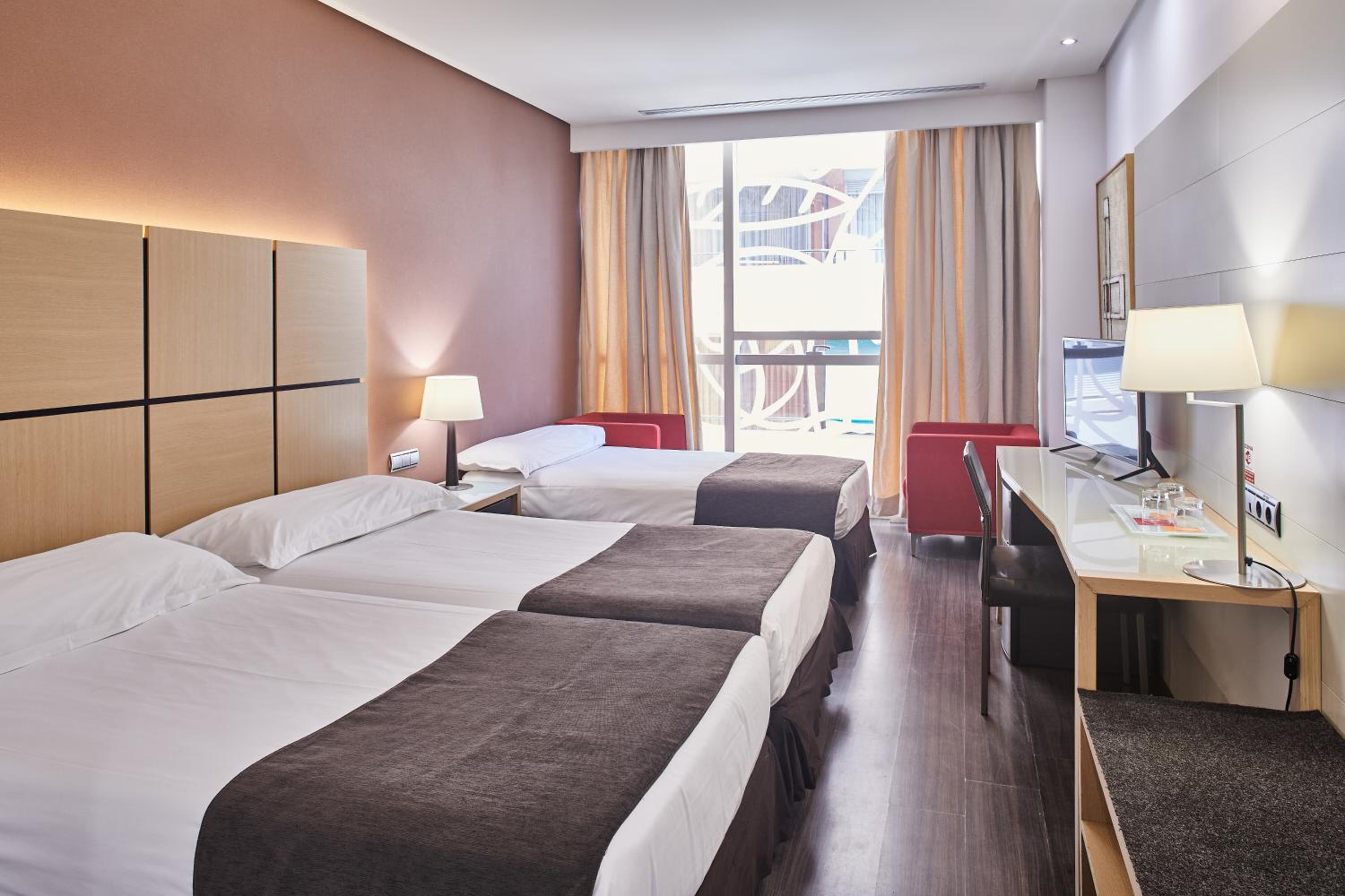 Triple Room (3 Adults)