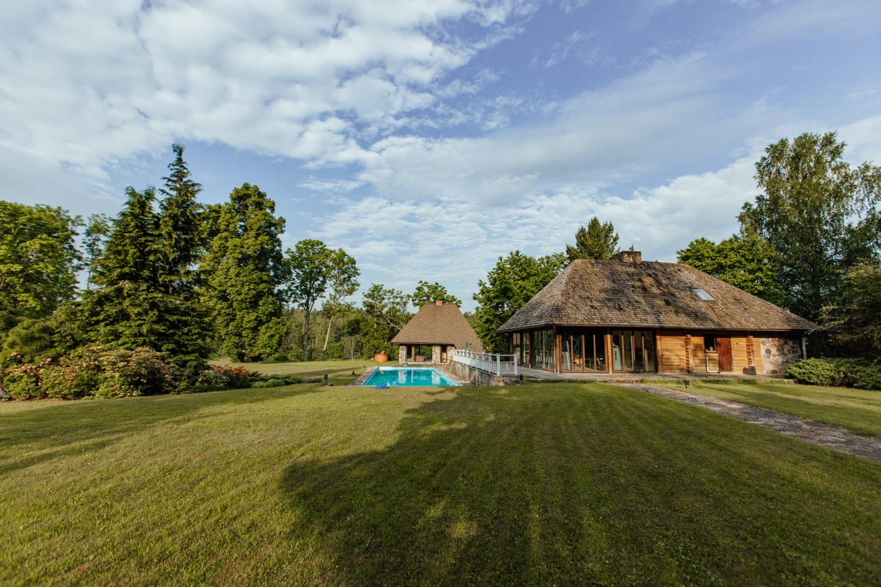 Two-Bedroom Villa - Photo 10