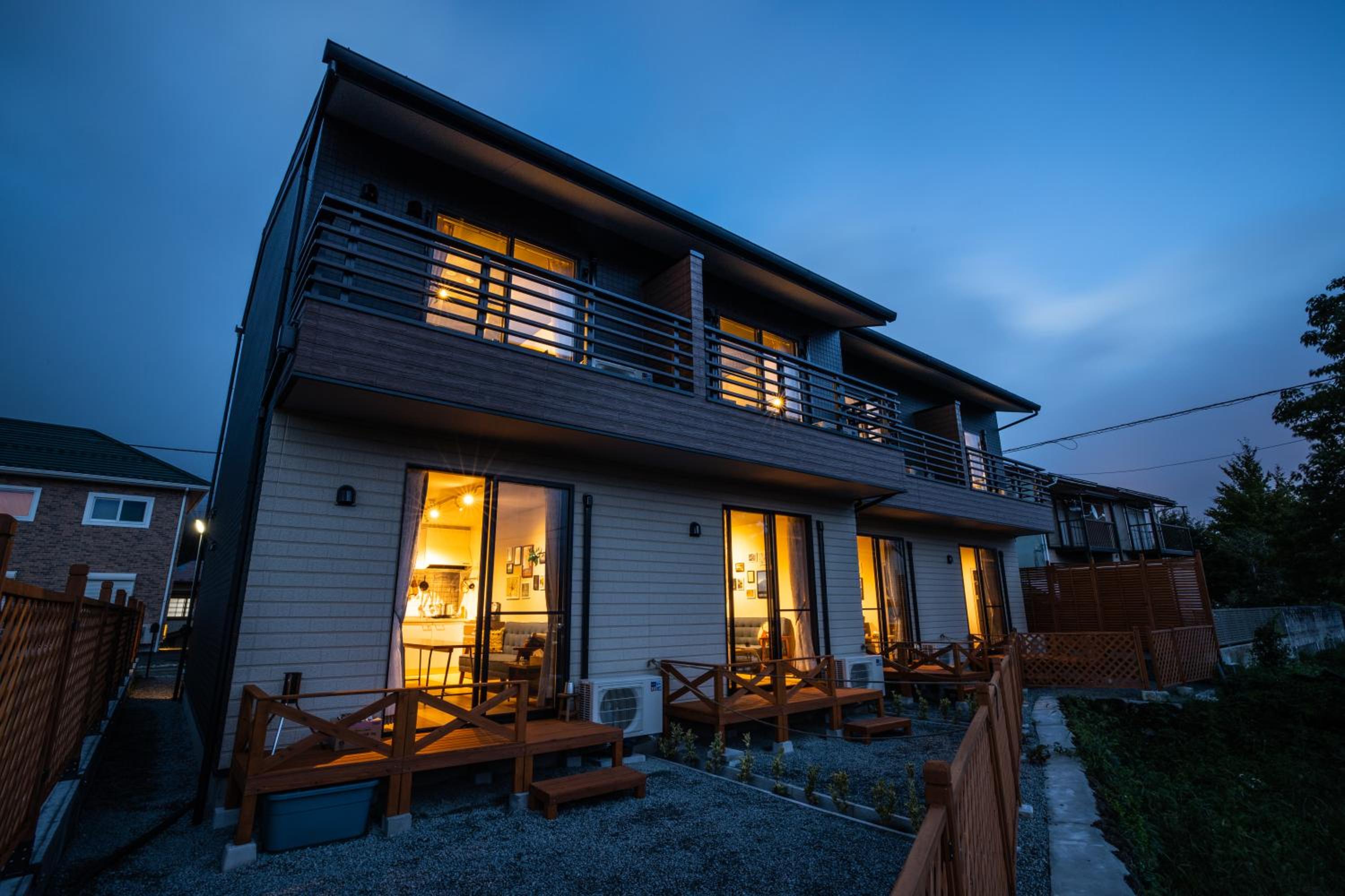 Two-Bedroom Villa - Photo 13
