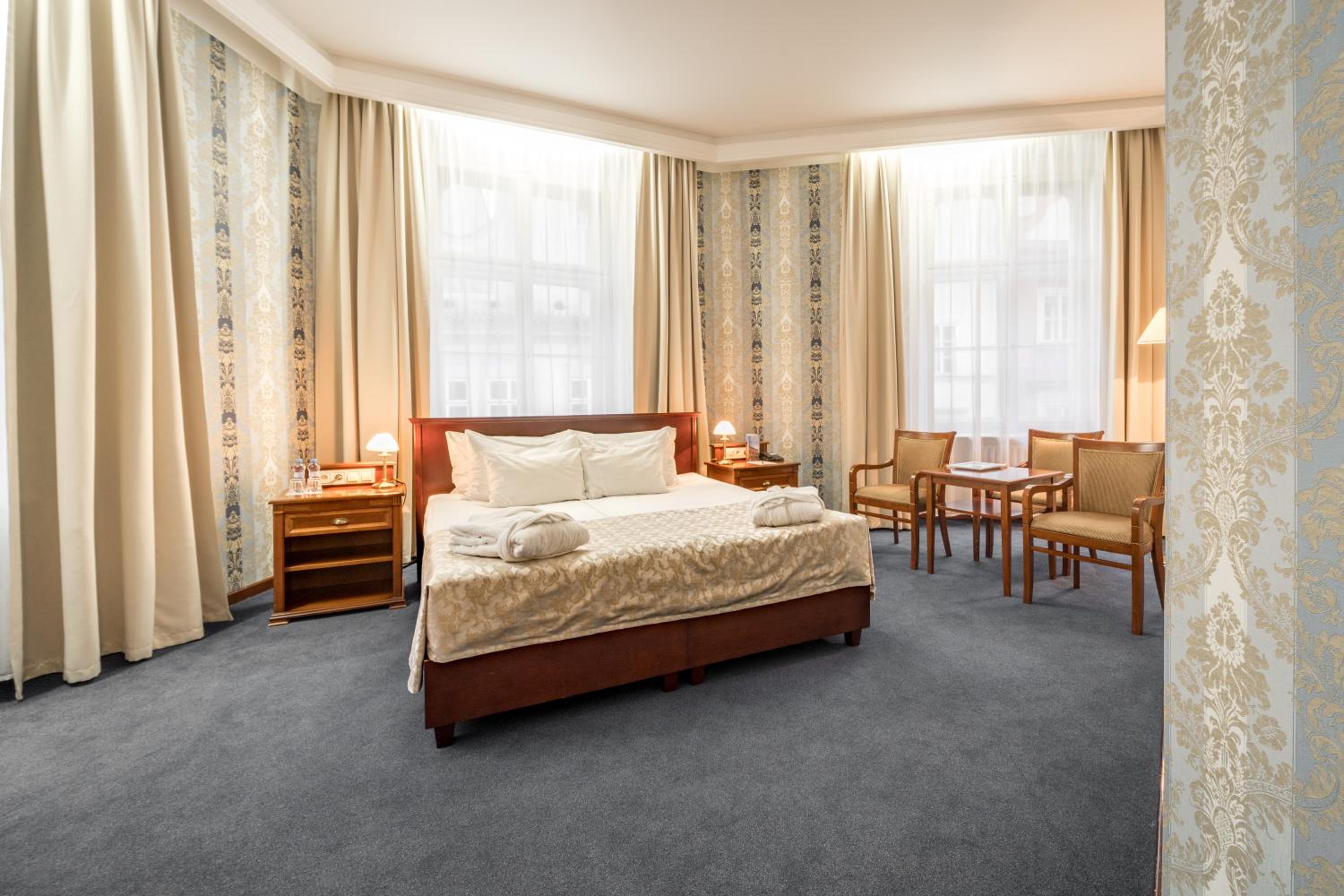 Executive Suite