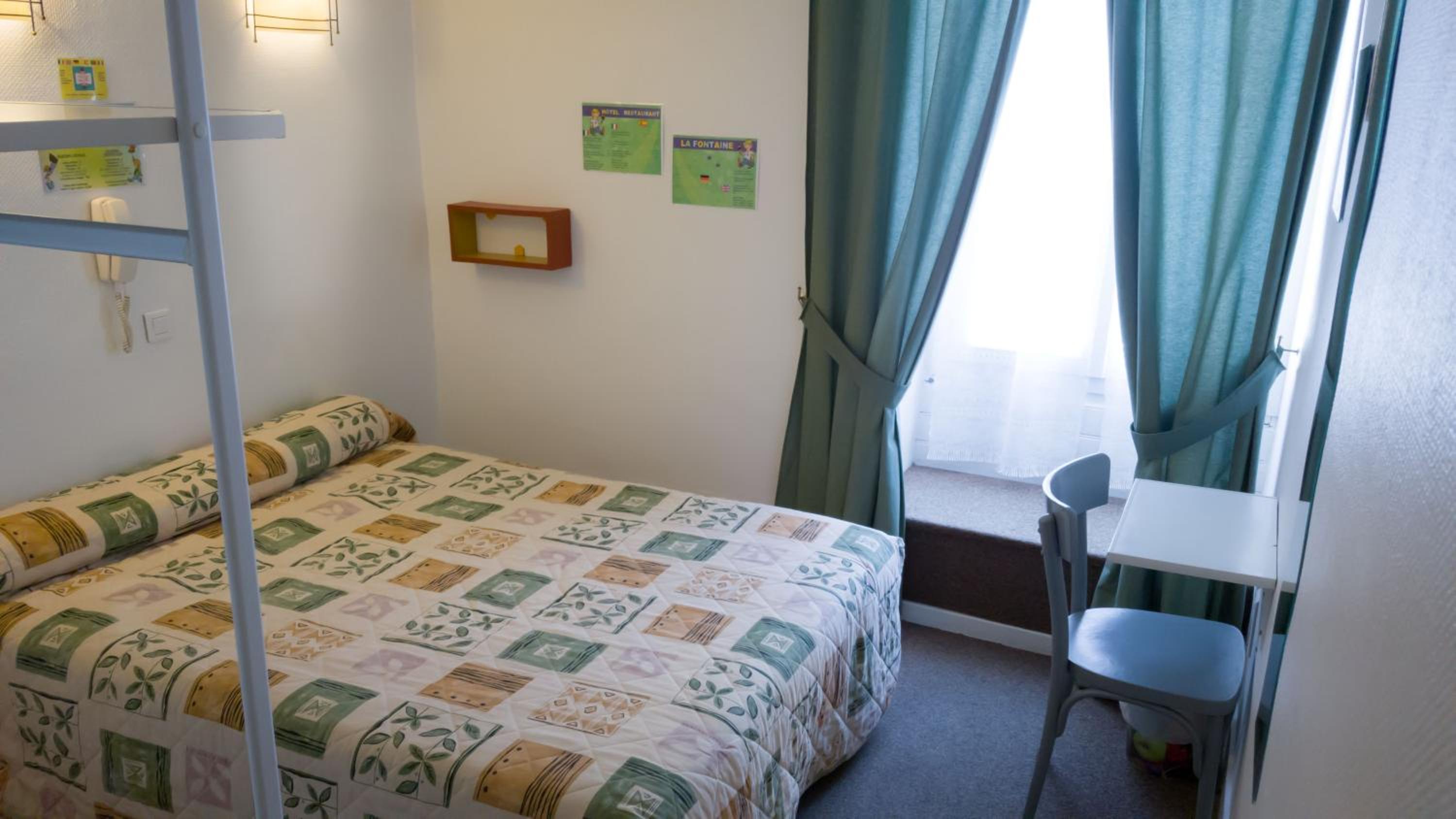 Double Room - Photo 2