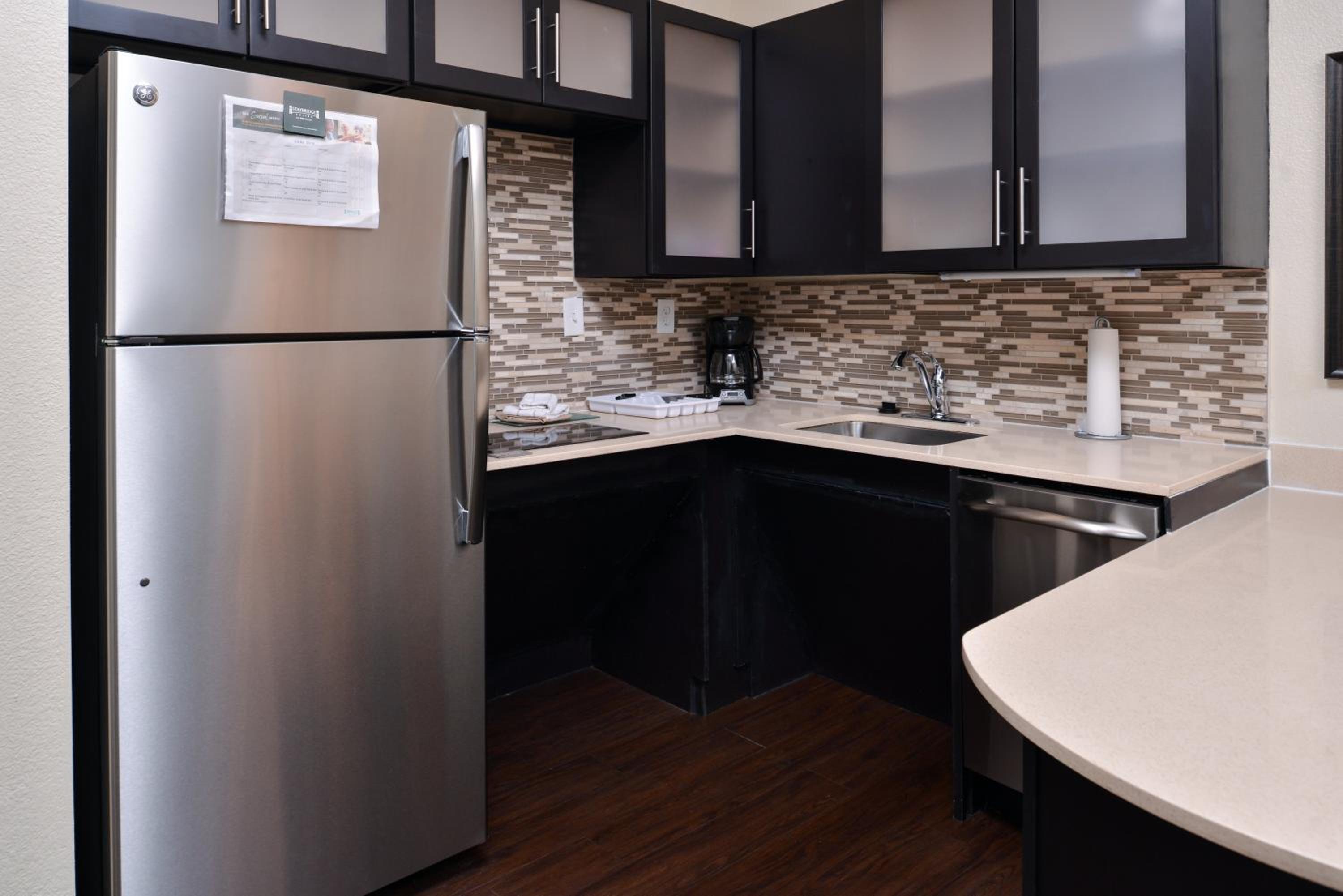 King Studio Suite - Photo 2