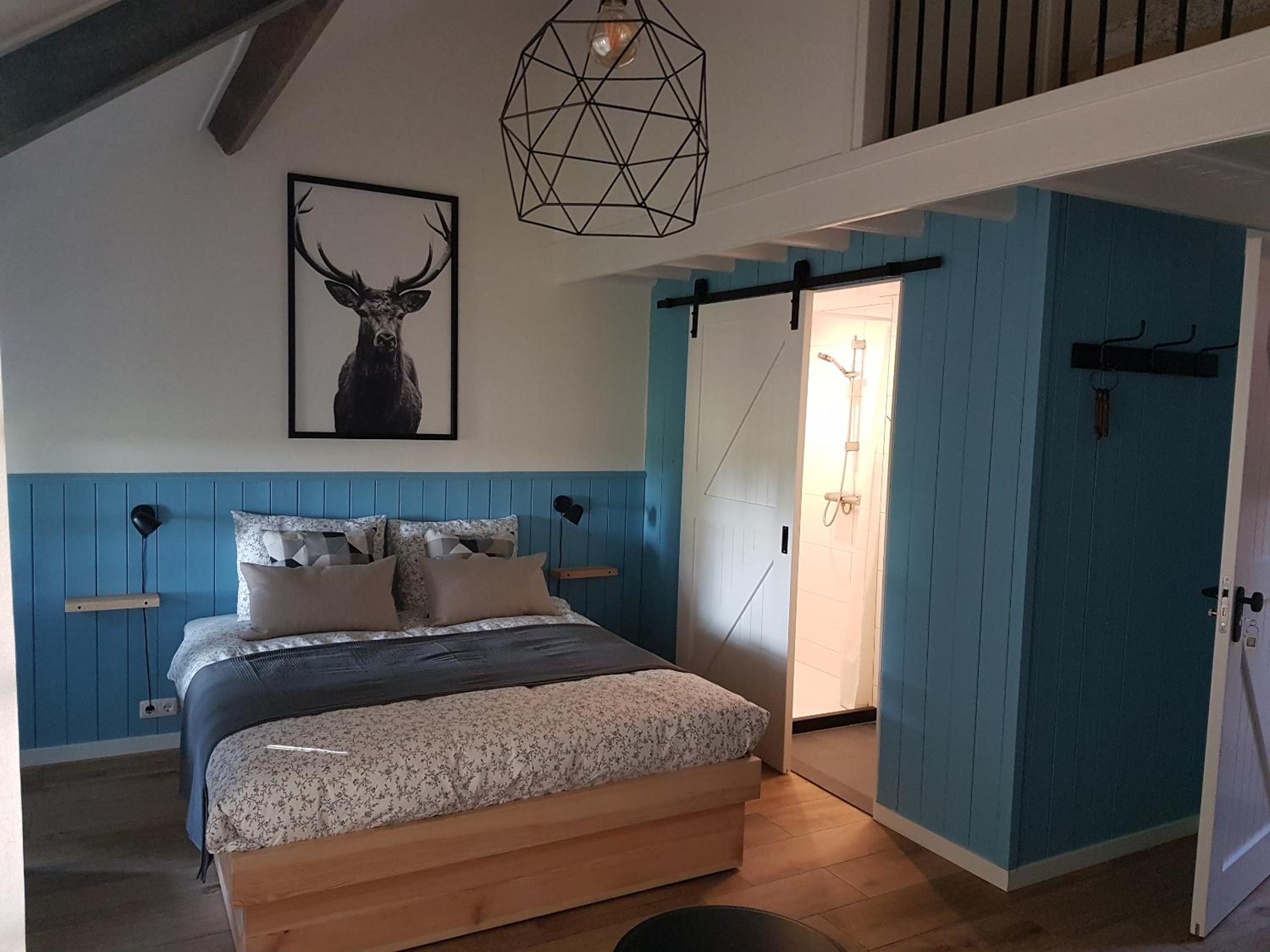 Triple Room with Private Bathroom