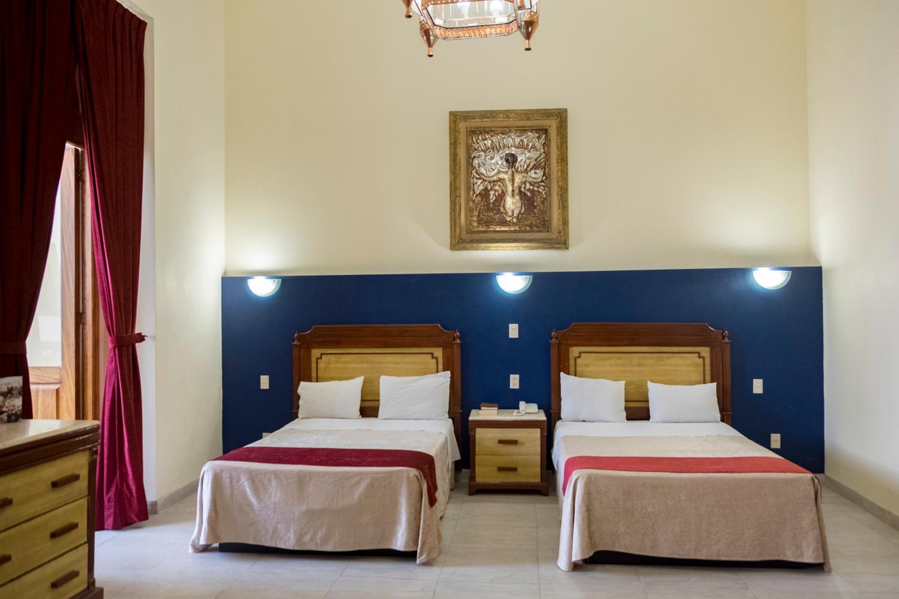 Standard Double Room - Photo 7