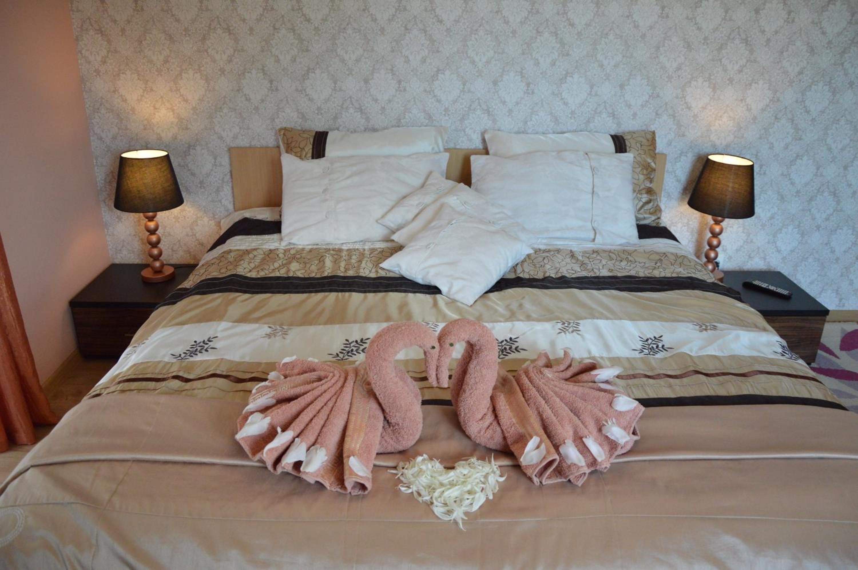 Double Room - Photo 6