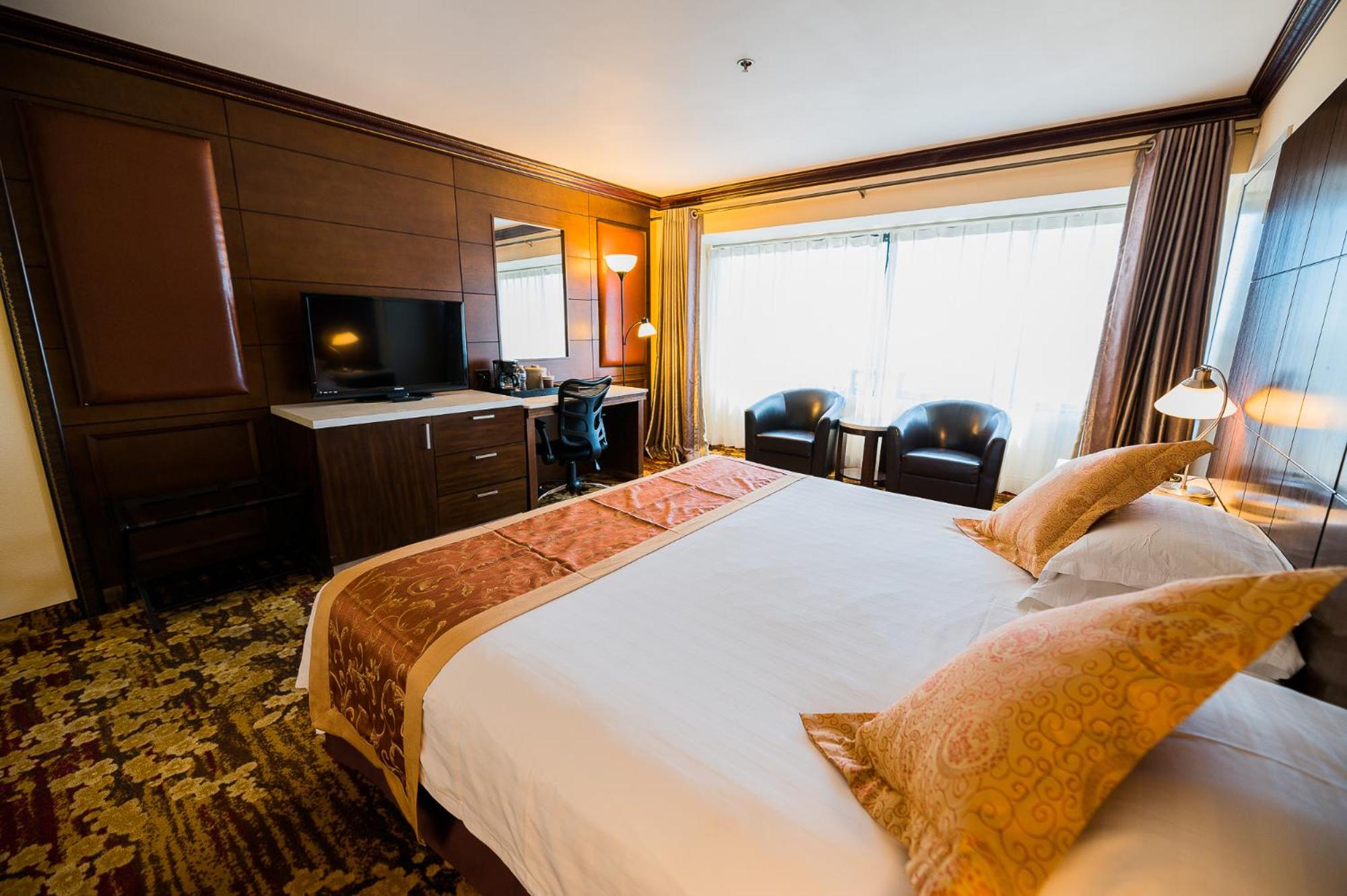 Business King Room photo 1