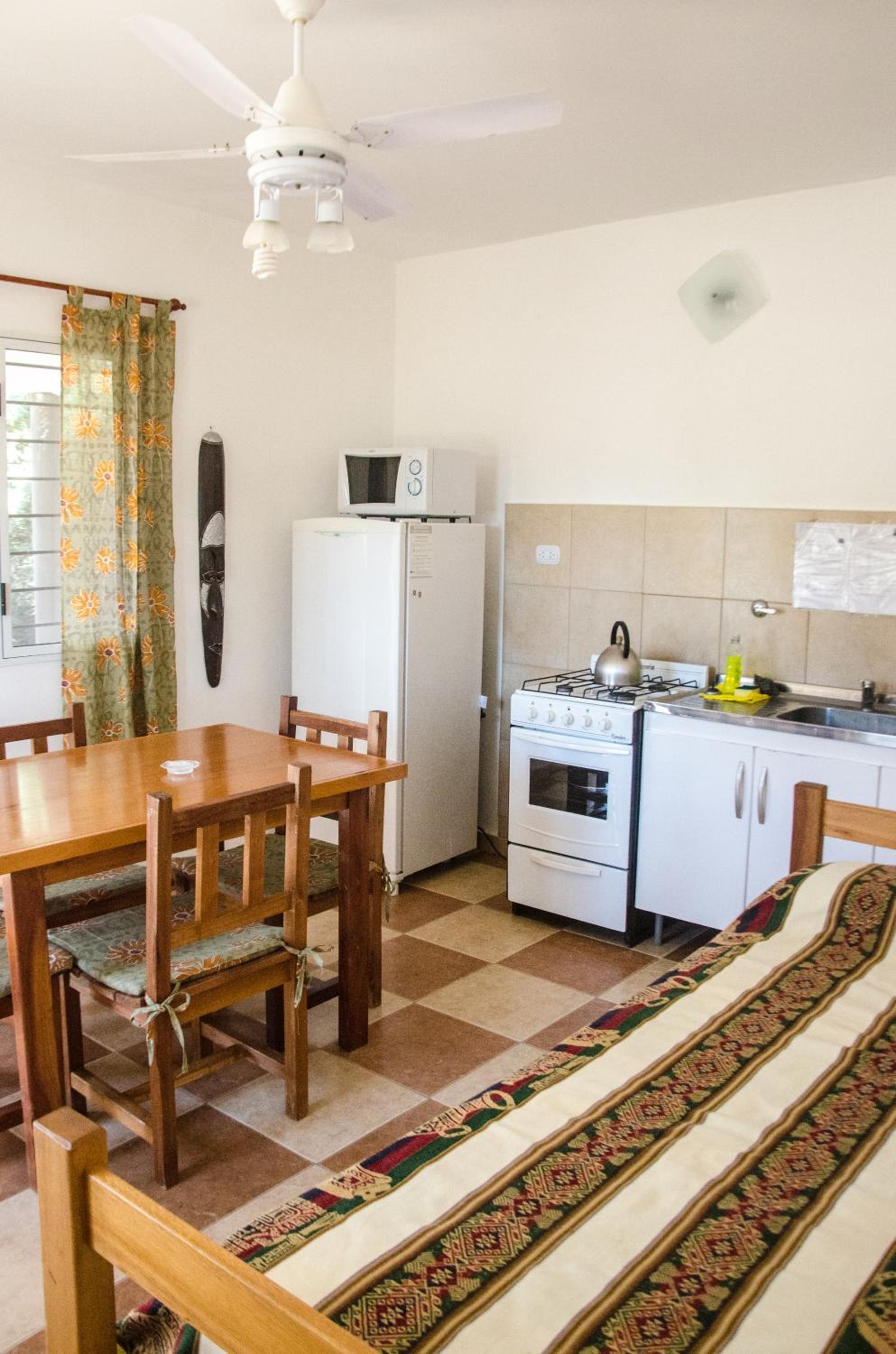 One-Bedroom Bungalow (4 Adults) photo 2