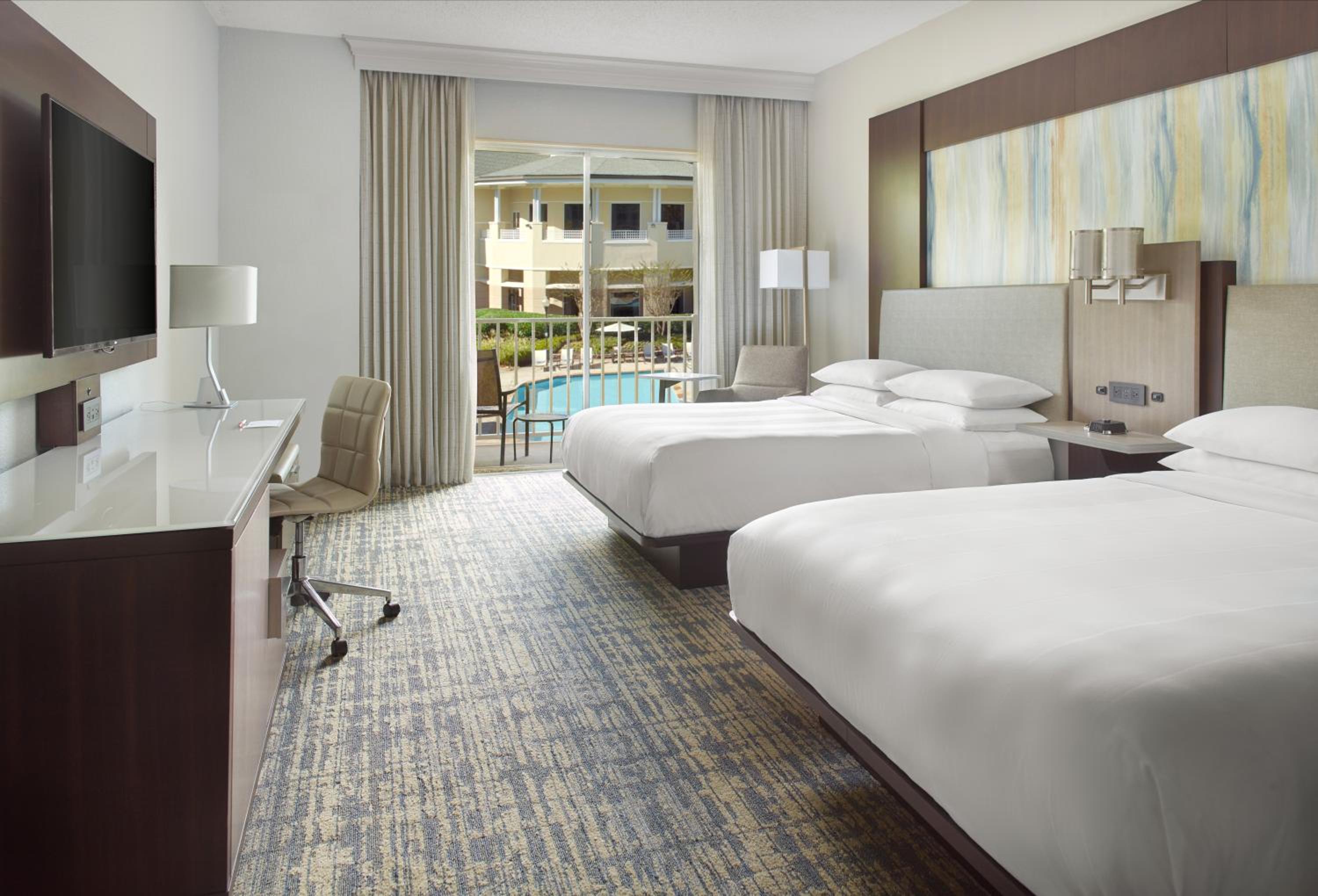 Guest Room, 2 Double, Pool View, Balcony