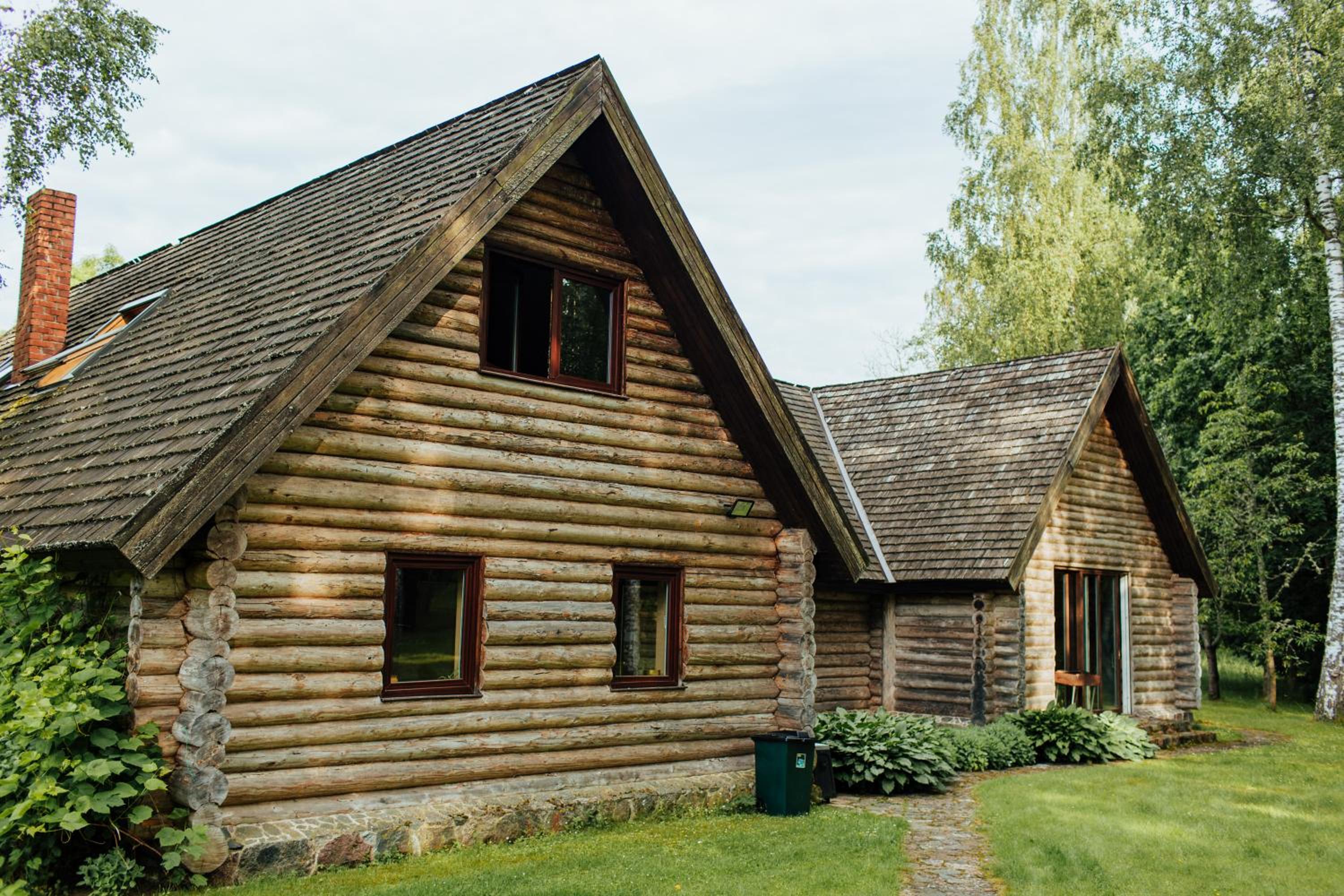 Three-Bedroom House - Photo 34