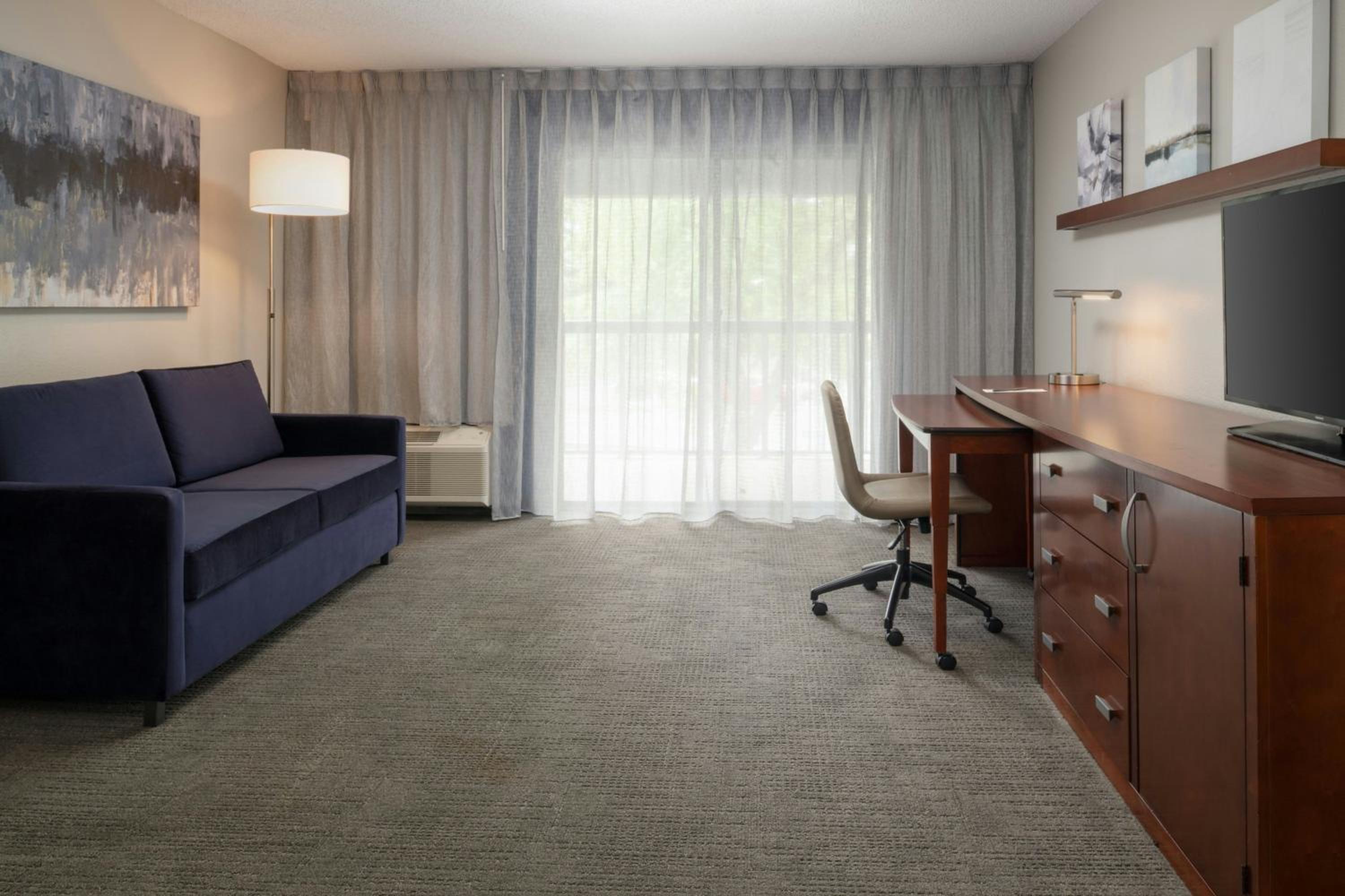 One-Bedroom King Suite with Sofa Bed - Hearing Accessible