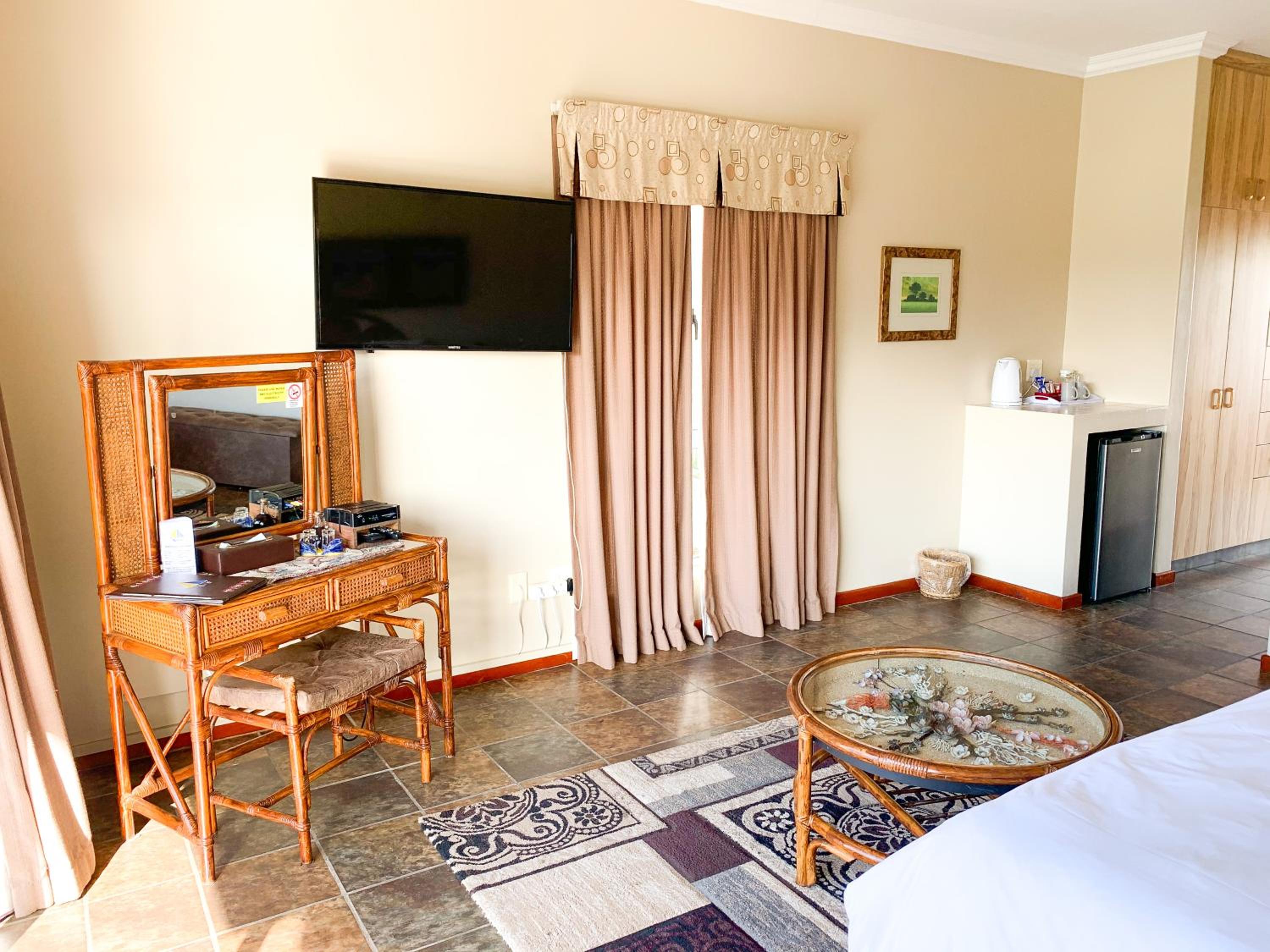 Deluxe Double Room with Shower photo 1