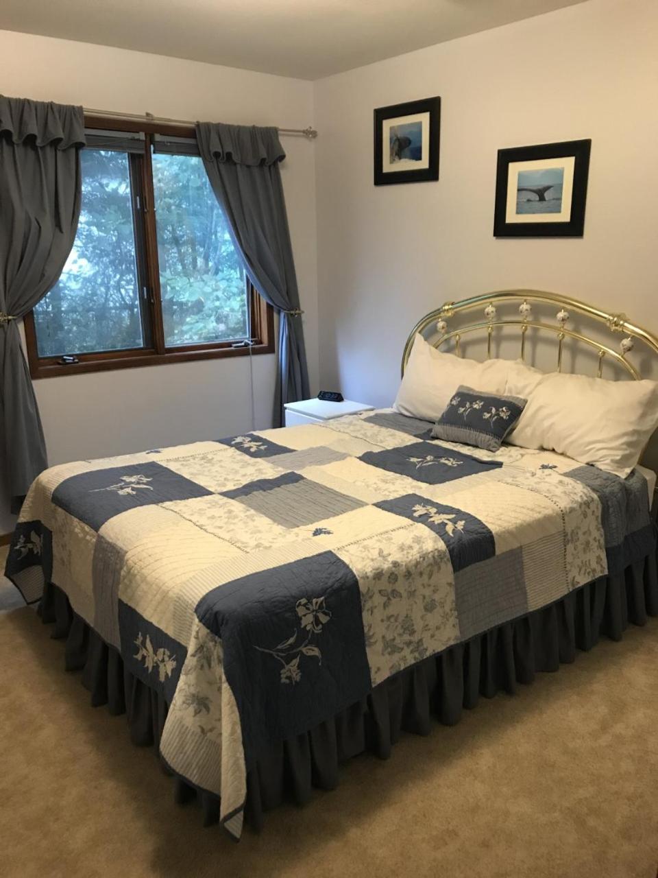 Deluxe Suite with Sea View photo 1