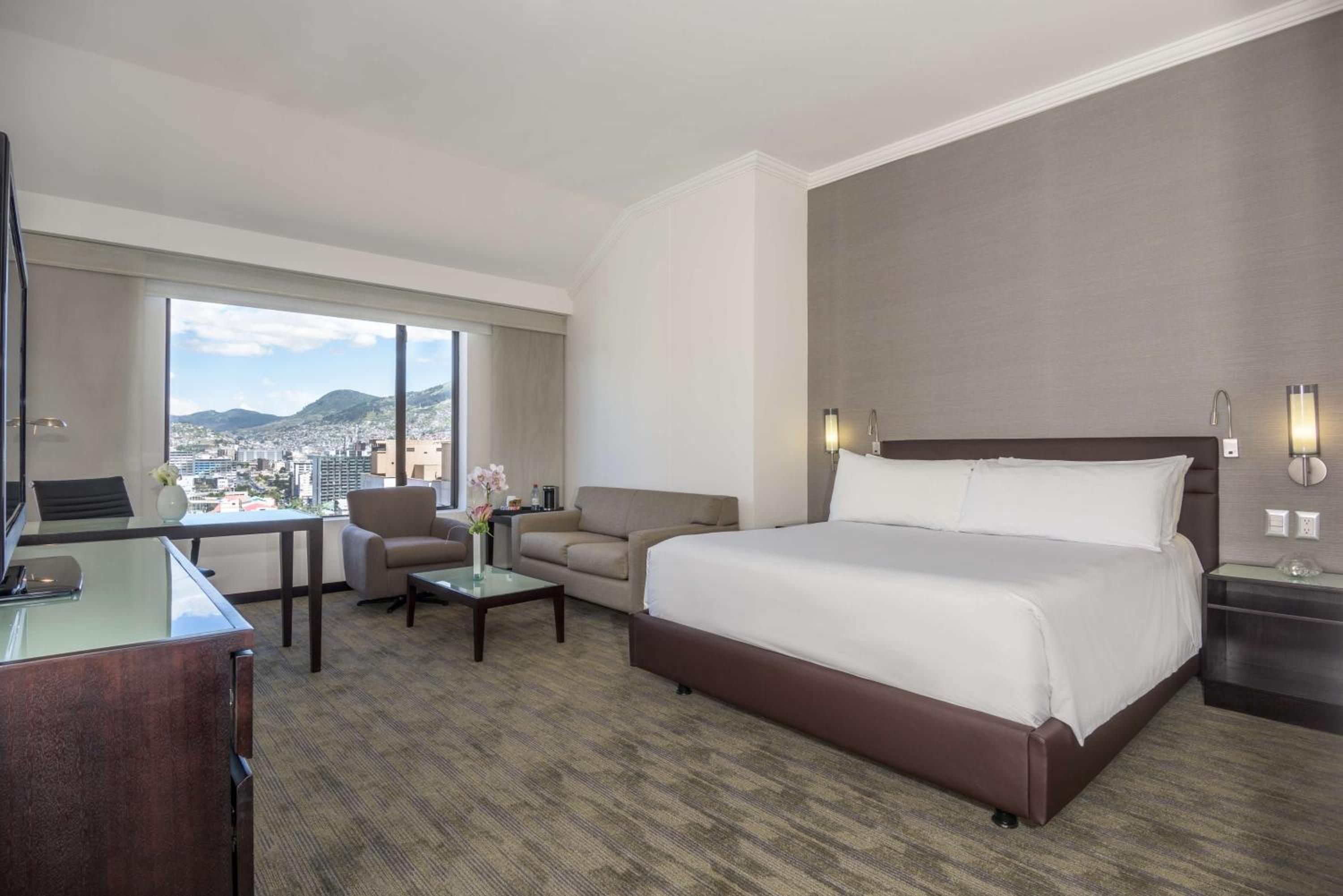 Premium Double or Twin Room - Photo 5